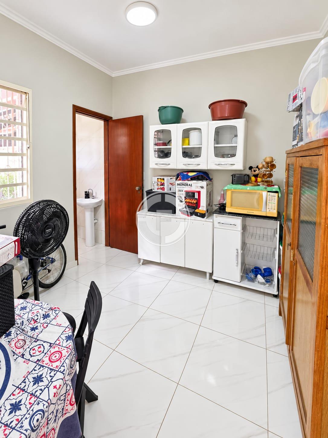 Casa, 3 quartos, 250 m² - Foto 8
