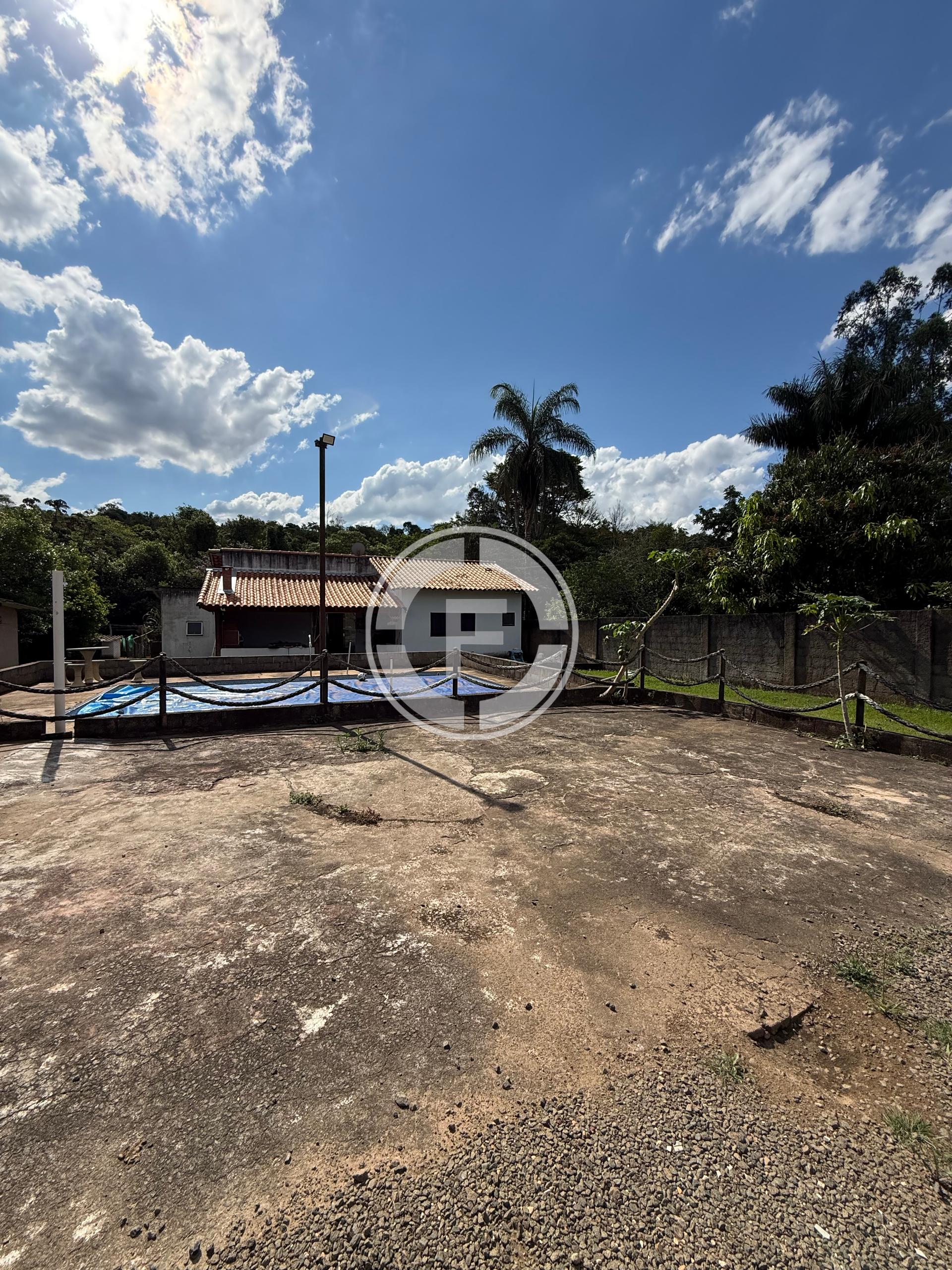 Sítio, 5 quartos, 2250 m² - Foto 3