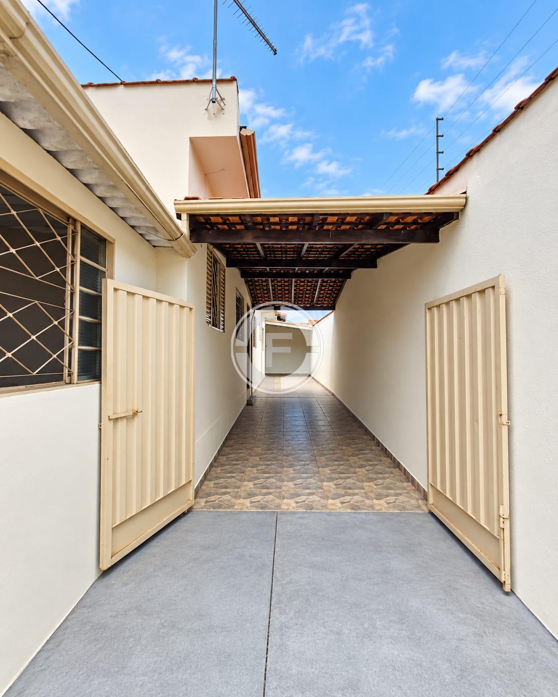 Casa, 2 quartos, 180 m² - Foto 1