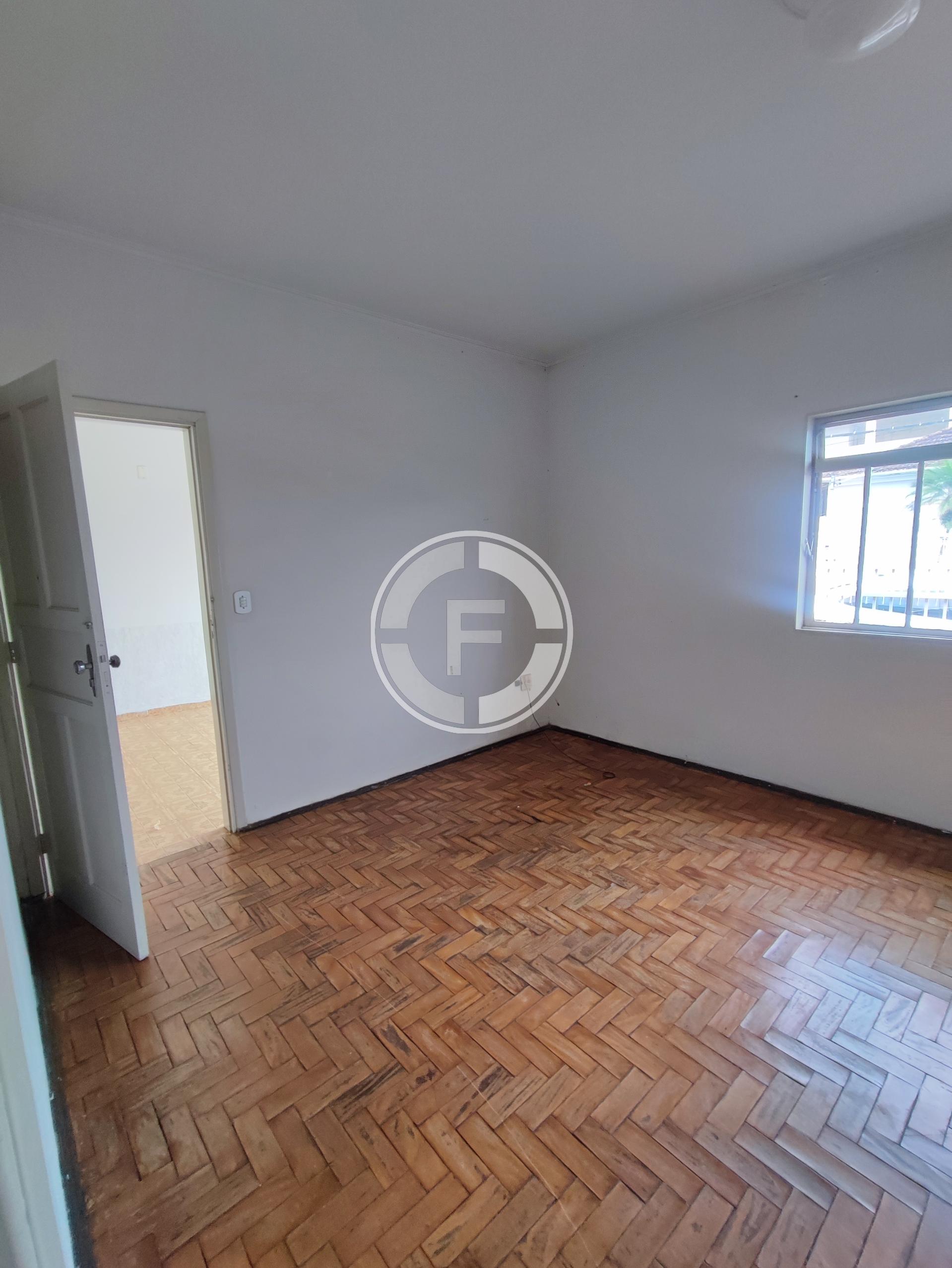 Casa, 2 quartos, 210 m² - Foto 2