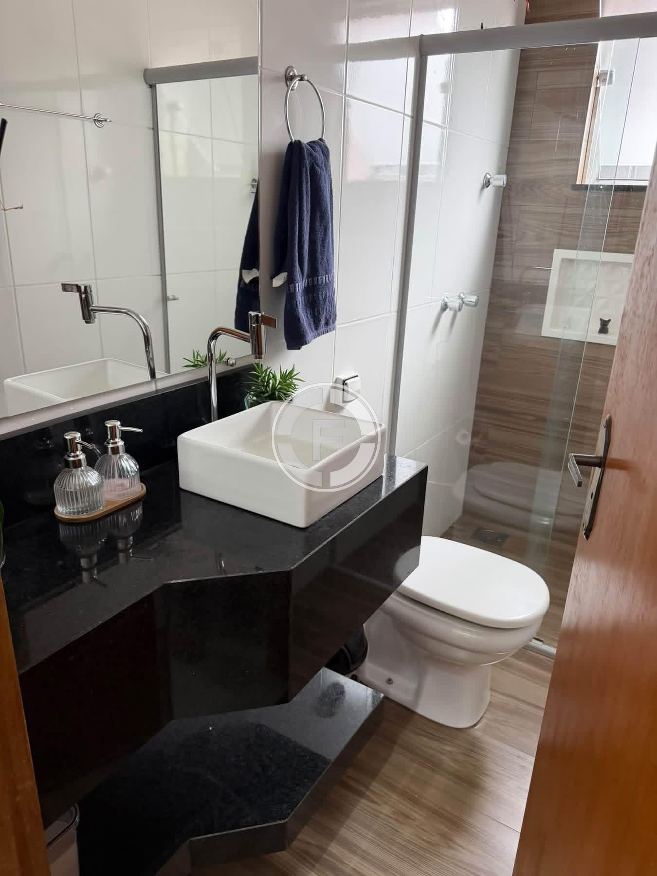 Casa, 2 quartos, 190 m² - Foto 1