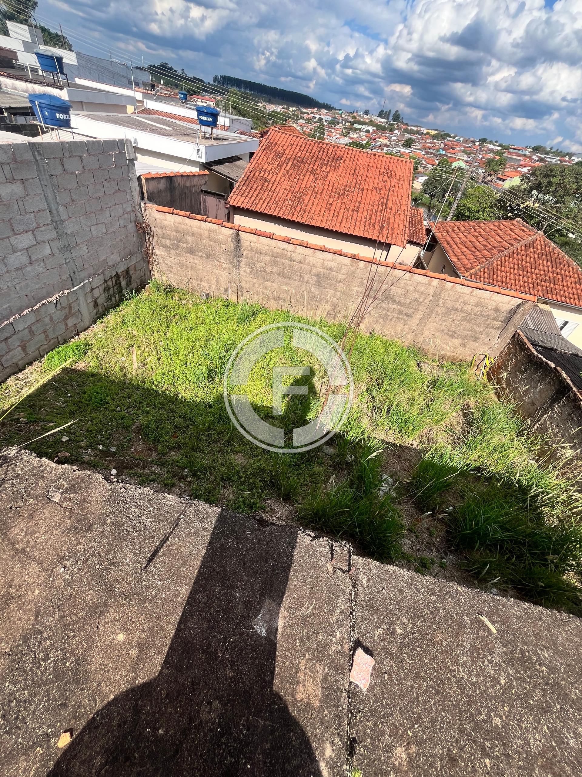 Terreno, 180 m² - Foto 1