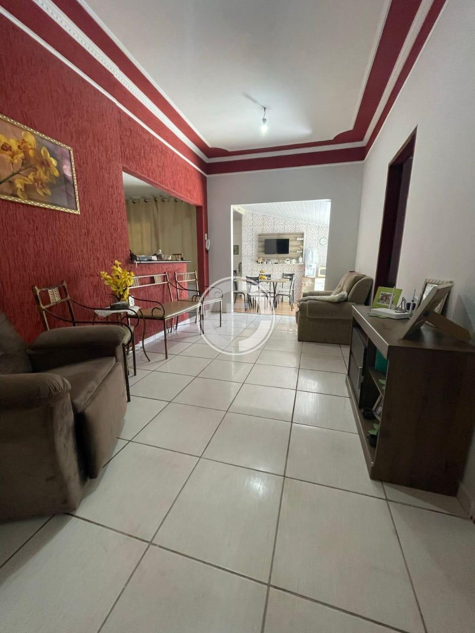 Casa, 2 quartos, 250 m² - Foto 1