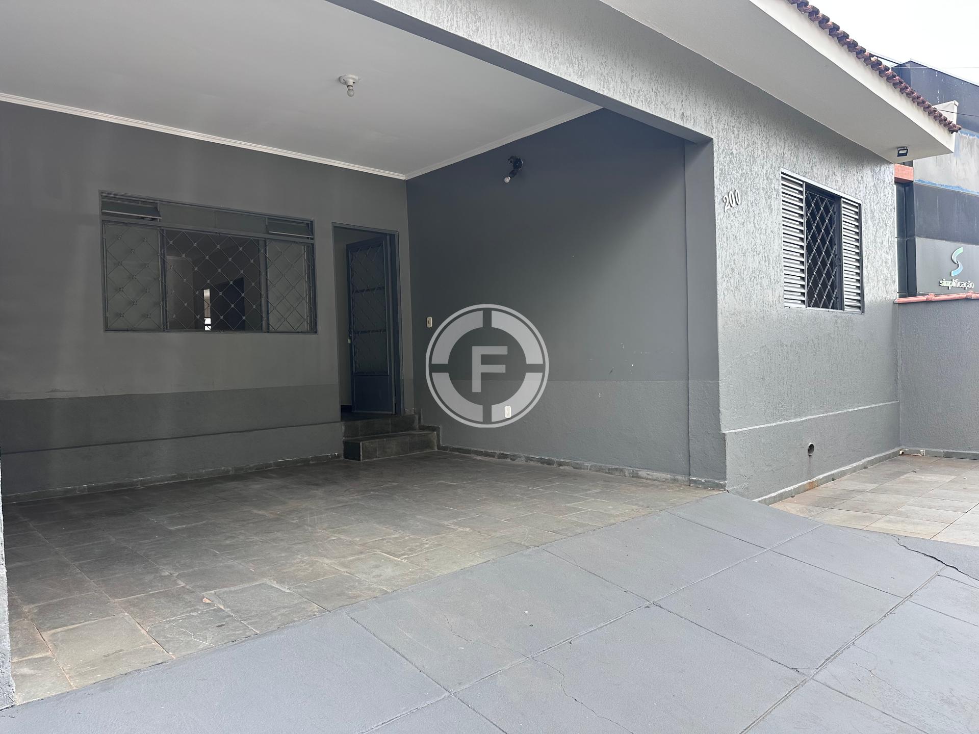 Casa, 1 quarto, 273 m² - Foto 1