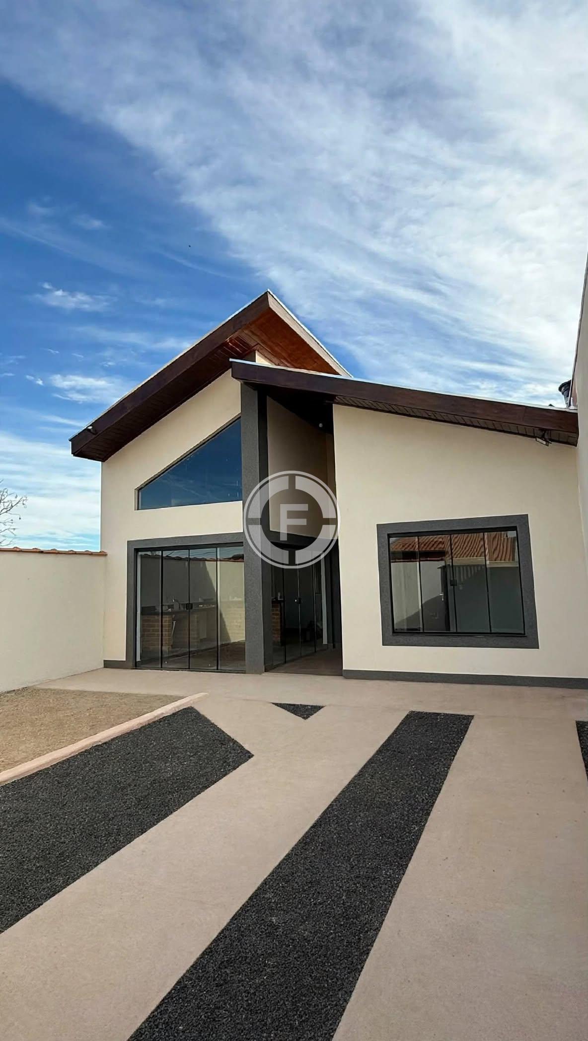 Casa, 2 quartos, 160 m² - Foto 1