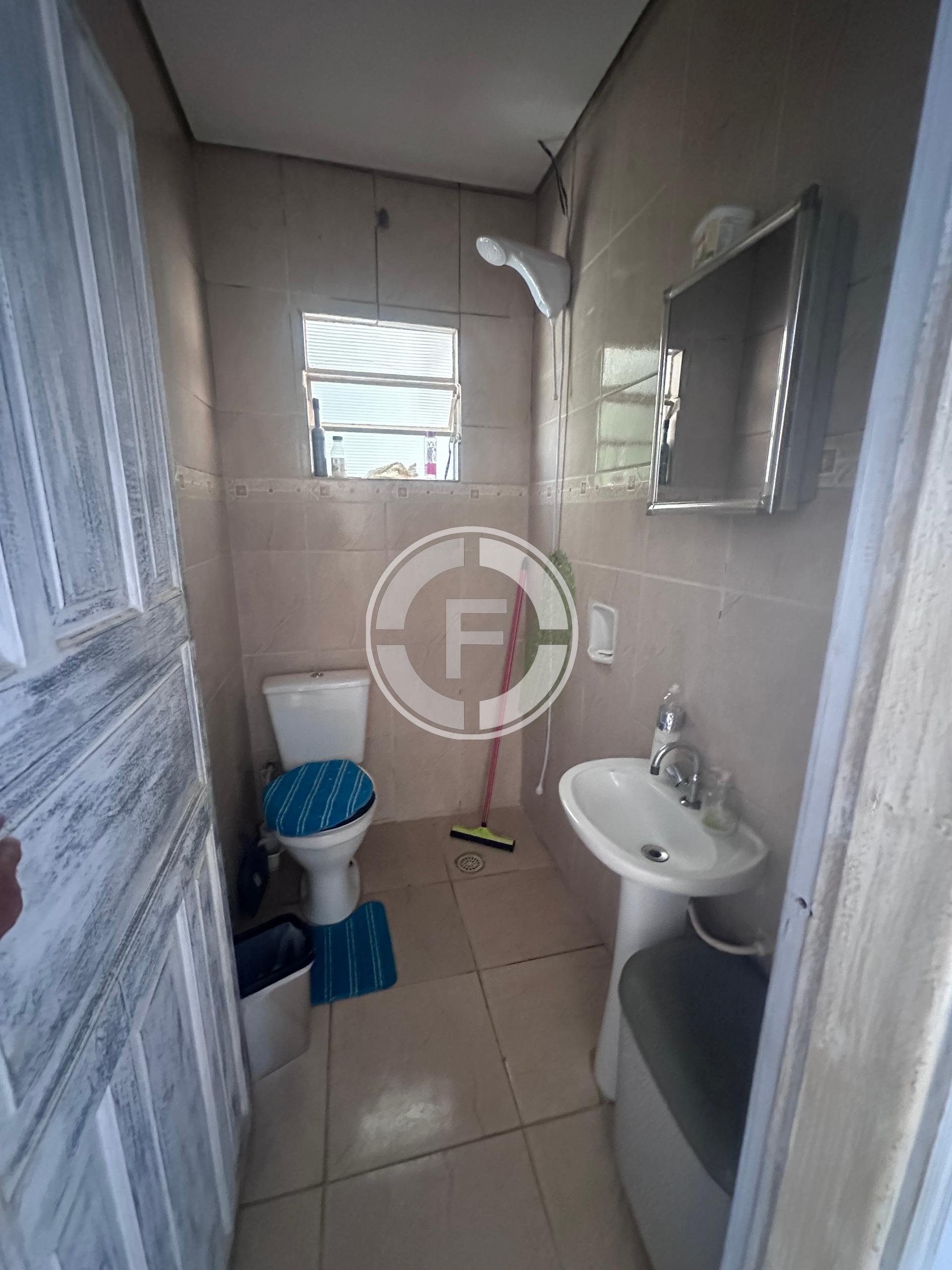 Casa, 1 quarto, 200 m² - Foto 9