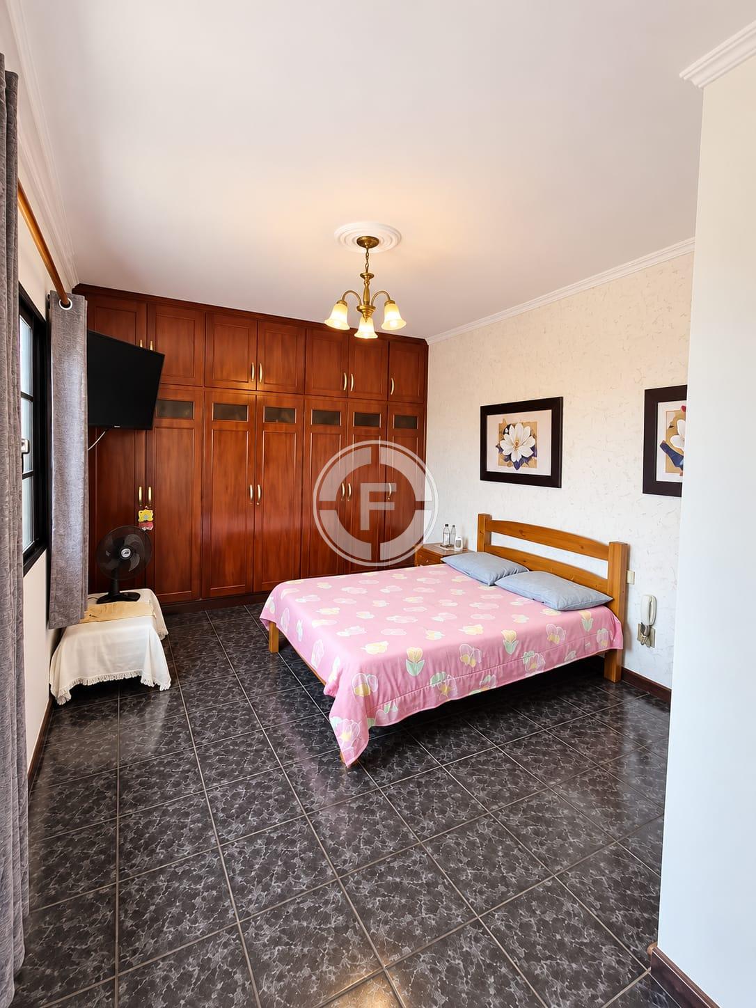 Casa, 2 quartos, 200 m² - Foto 9