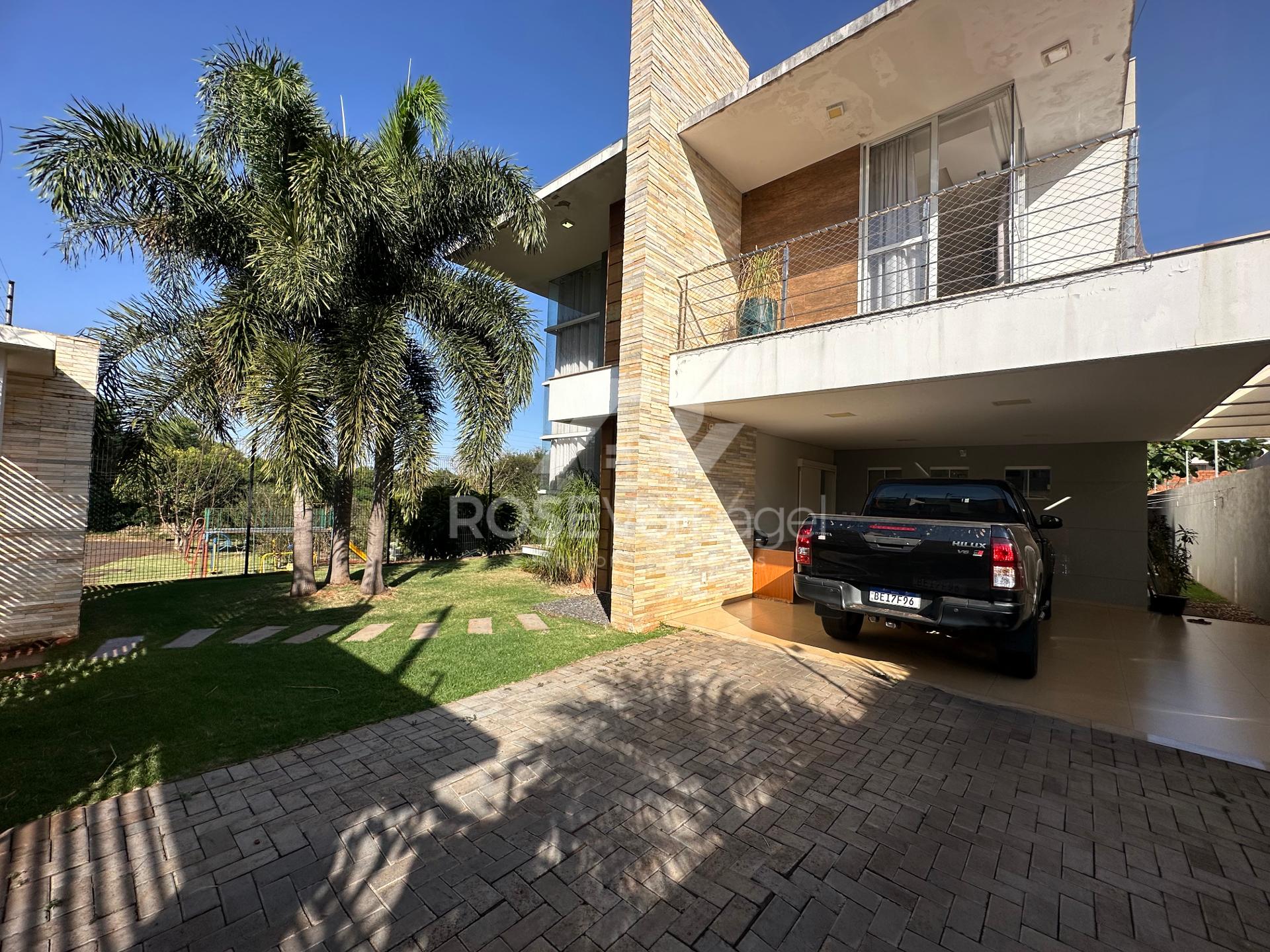 VENDO SOBRADO DE 270,00m  NA , VILA GAUCHA, MARECHAL CANDIDO R...