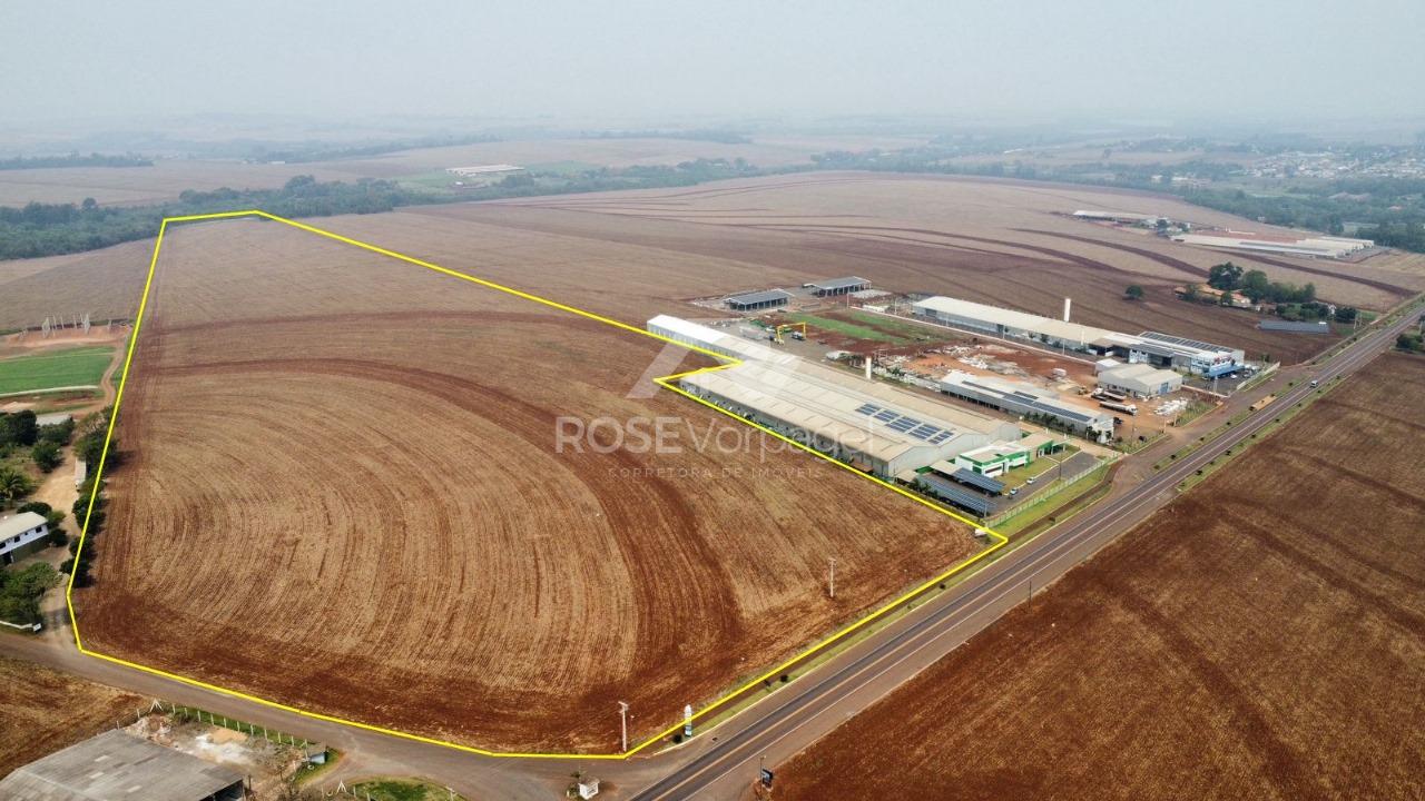 Vendo Área de terra de - Frente, PR-495, PATO BRAGADO - PR