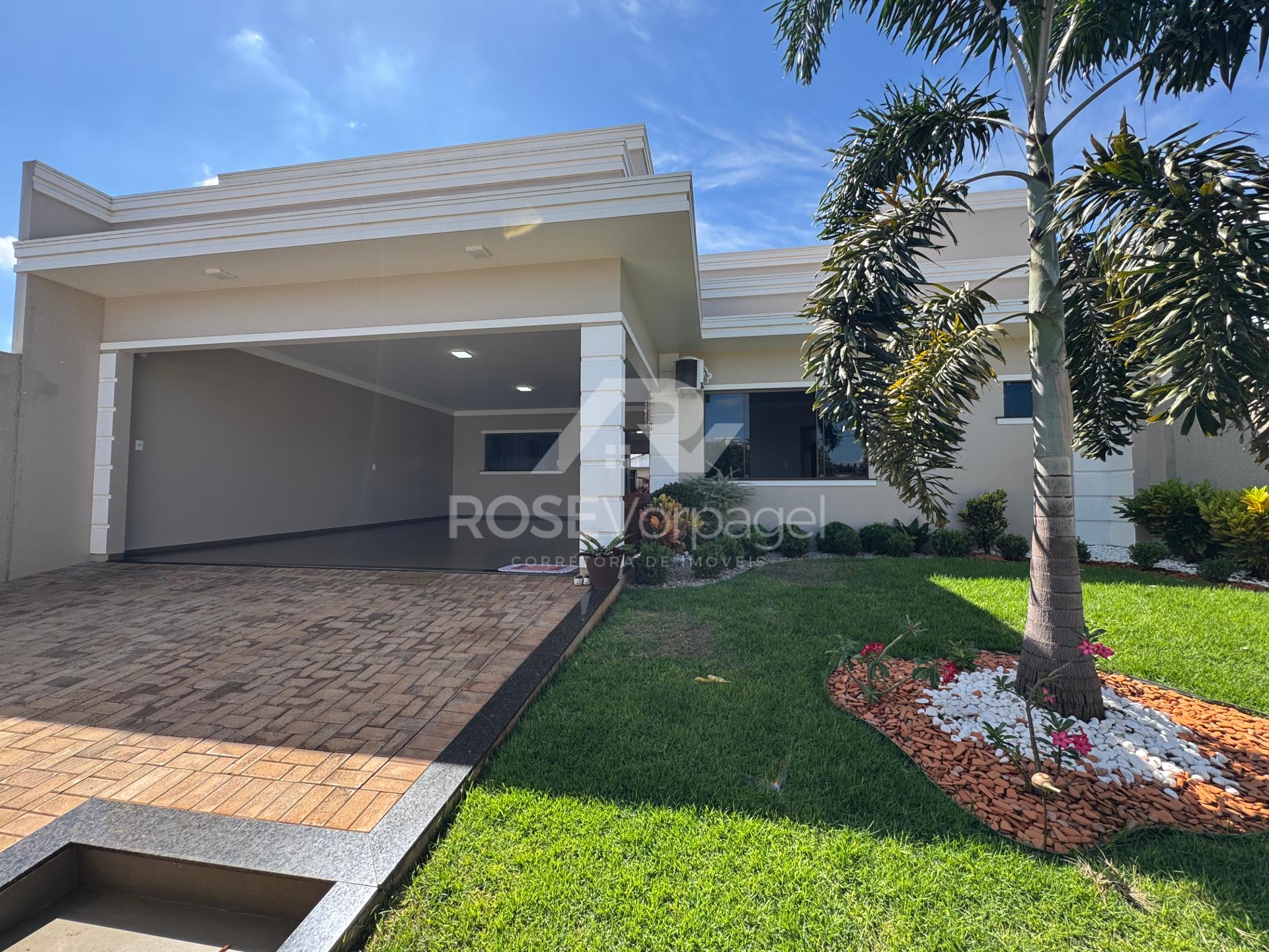 VENDO CASA DE 200M NA VILA GAUCHA, MARECHAL CANDIDO RONDON - PR