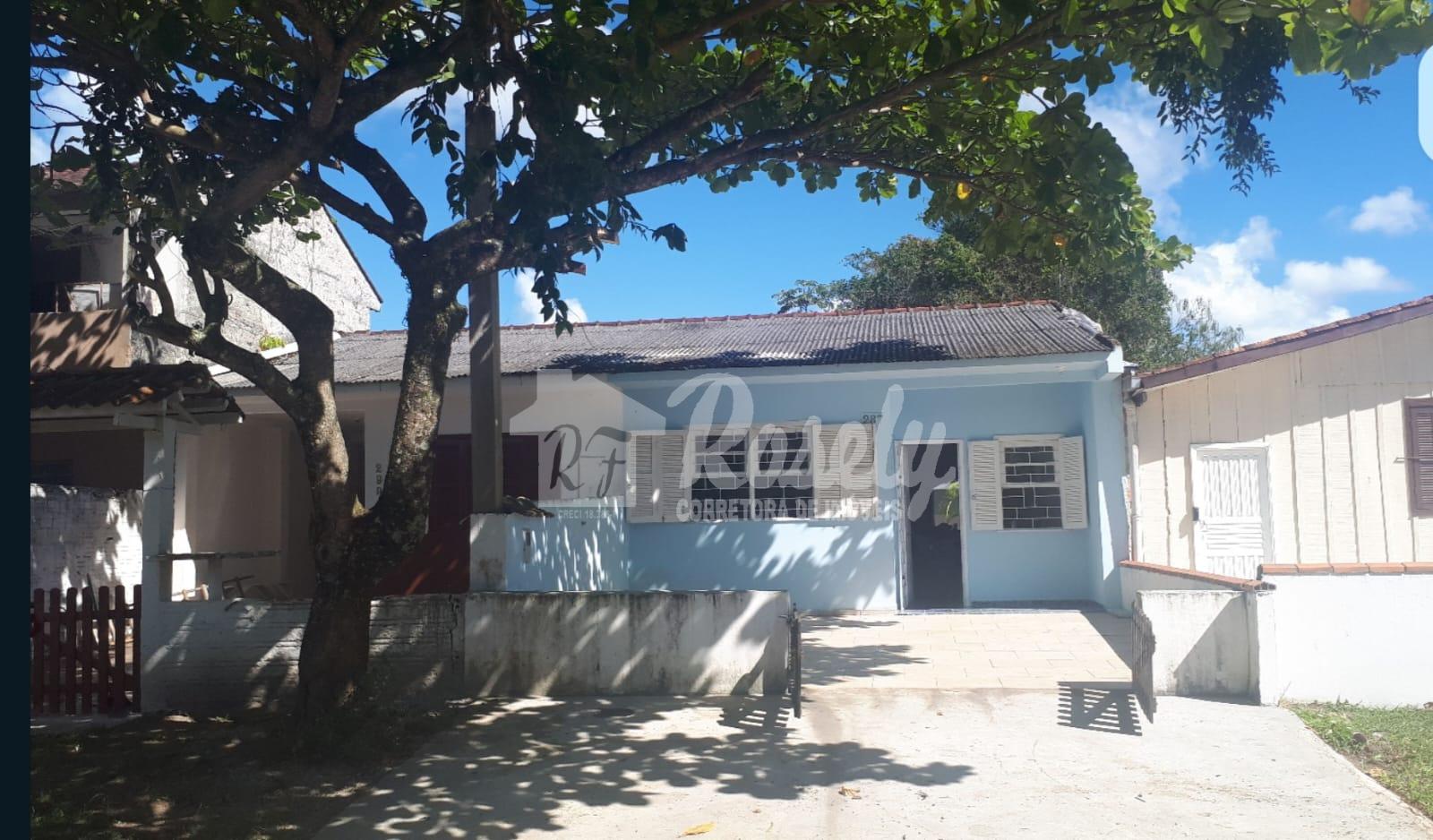 Residência com 02 dormitórios à venda, 900 metros do mar Balneário Shangri-lá, PONTAL DO PARANA - PR