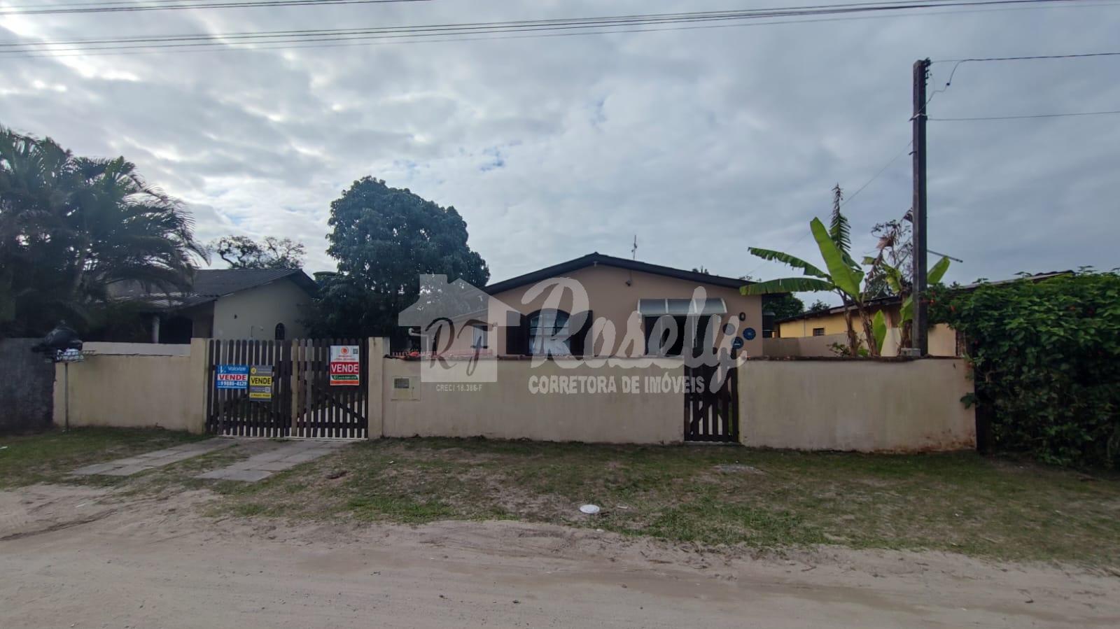 Casa à venda com 4 quartos, Bal. Canoas, PONTAL DO PARANA - PR