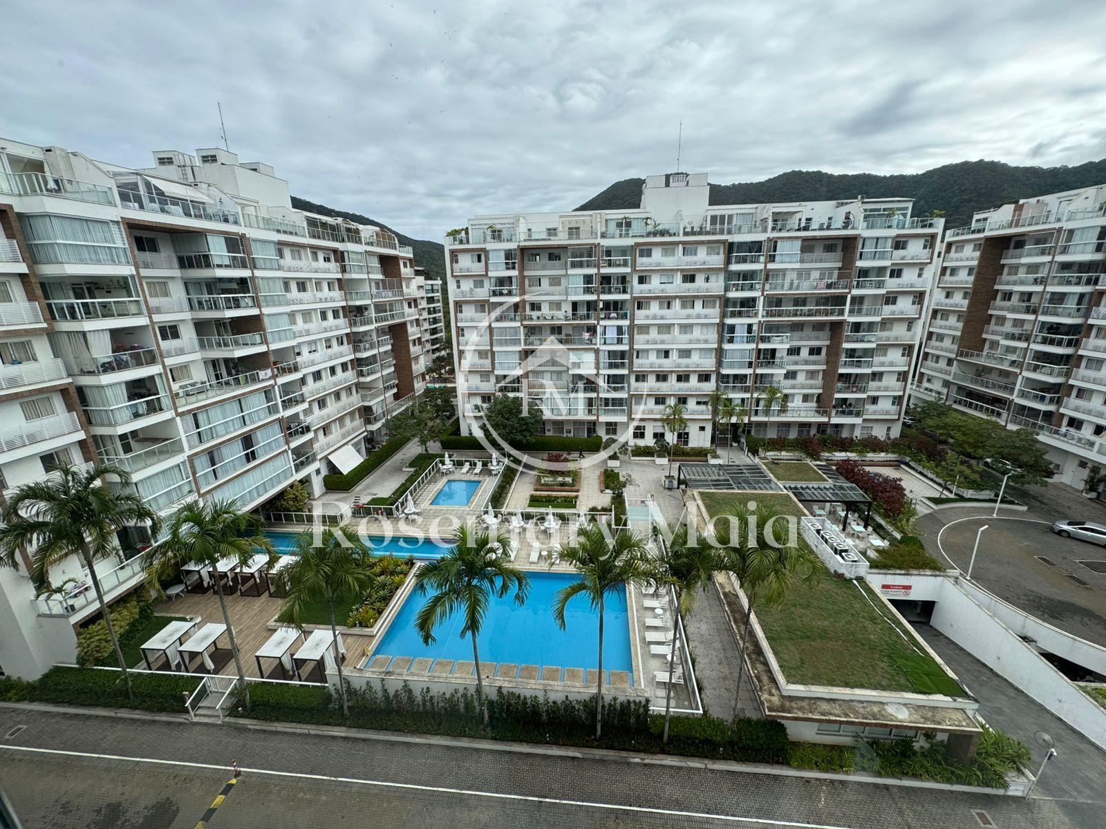Apartamento mobiliado com 2 quartos, Cond. Frames - Recreio do...