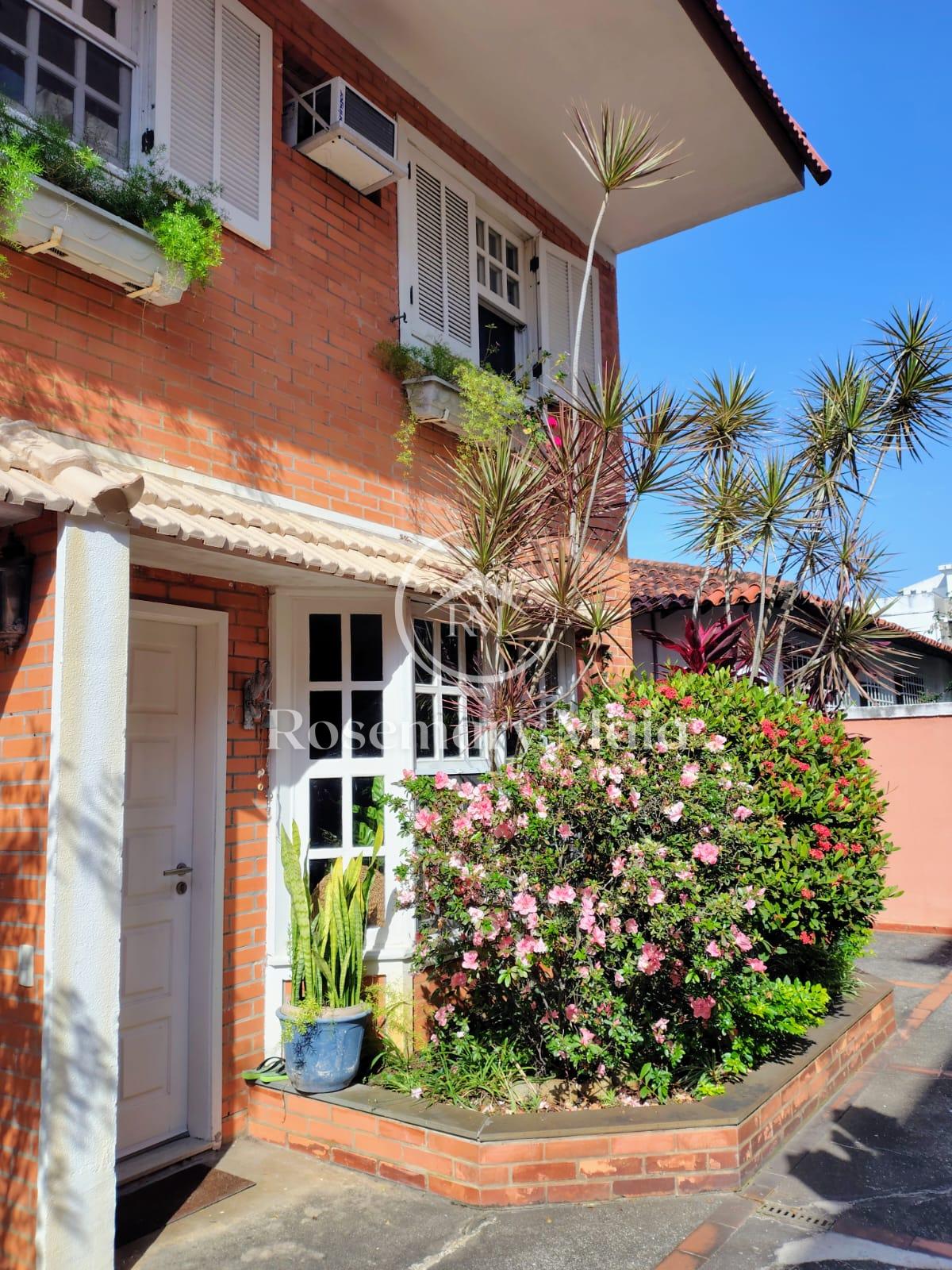 Casa Triplex Reformada a 600m da Praia - Posto 10, Recreio dos...