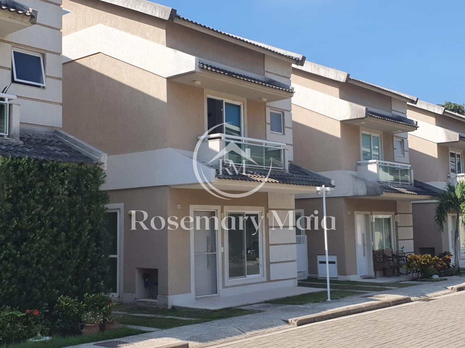 Casa 4 Quartos  3 Su?tes  com S?t?o 50m  e ?rea Gourmet no Con...