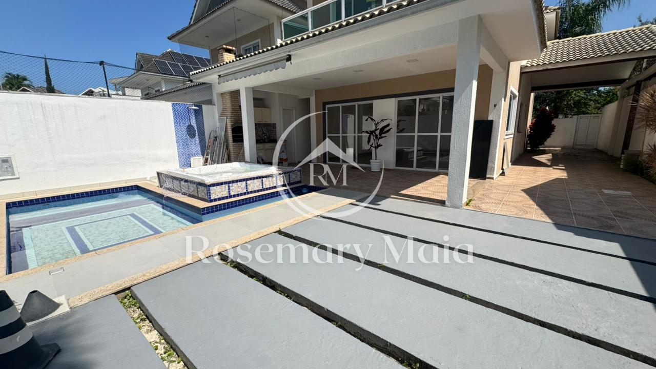 Casa 4 Su?tes ? Venda no Riviera Del Sol, 260m  - Oportunidade...