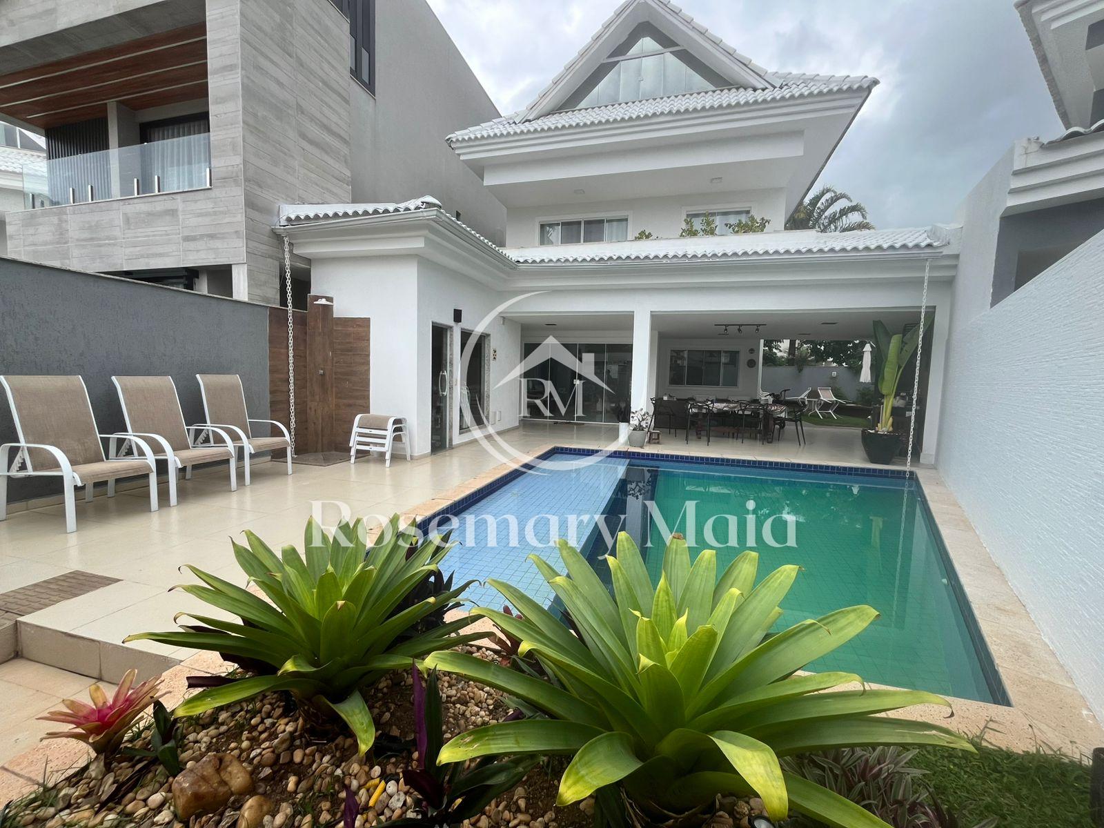 Casa de Alto Padrão no Condomínio Riviera Del Sol | 5 Suítes, ...