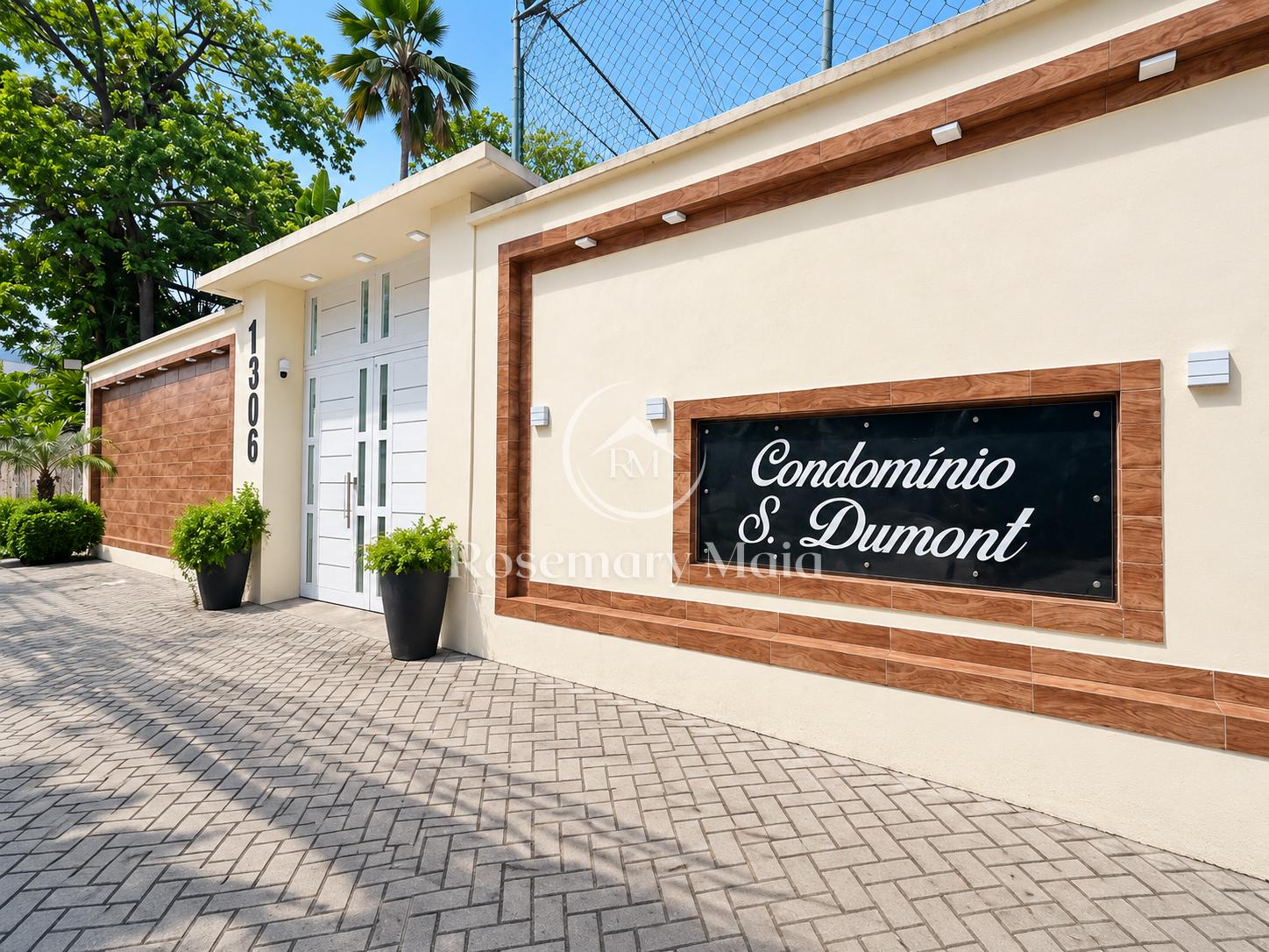 Apartamento à Venda na Freguesia - 2 Quartos, Sol da Manhã e 1...