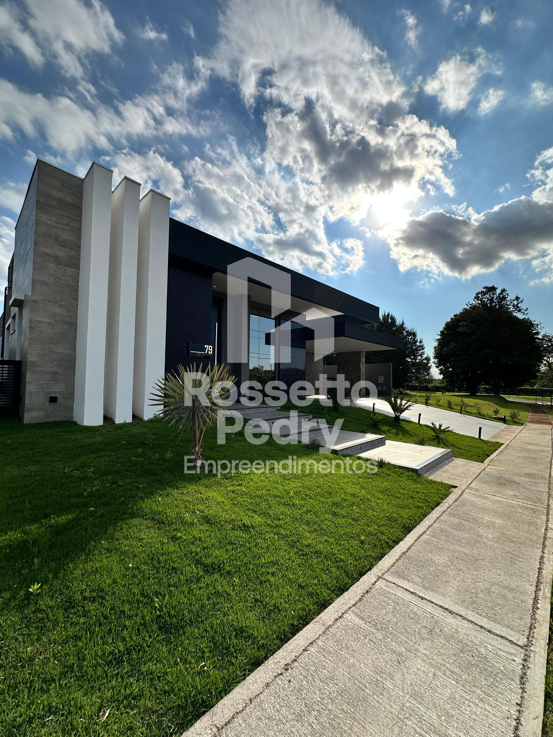 CASA TERREA NOVA COM 4 SUÍTES, ALTO PADRÃO À VENDA NO CONDOMÍN...