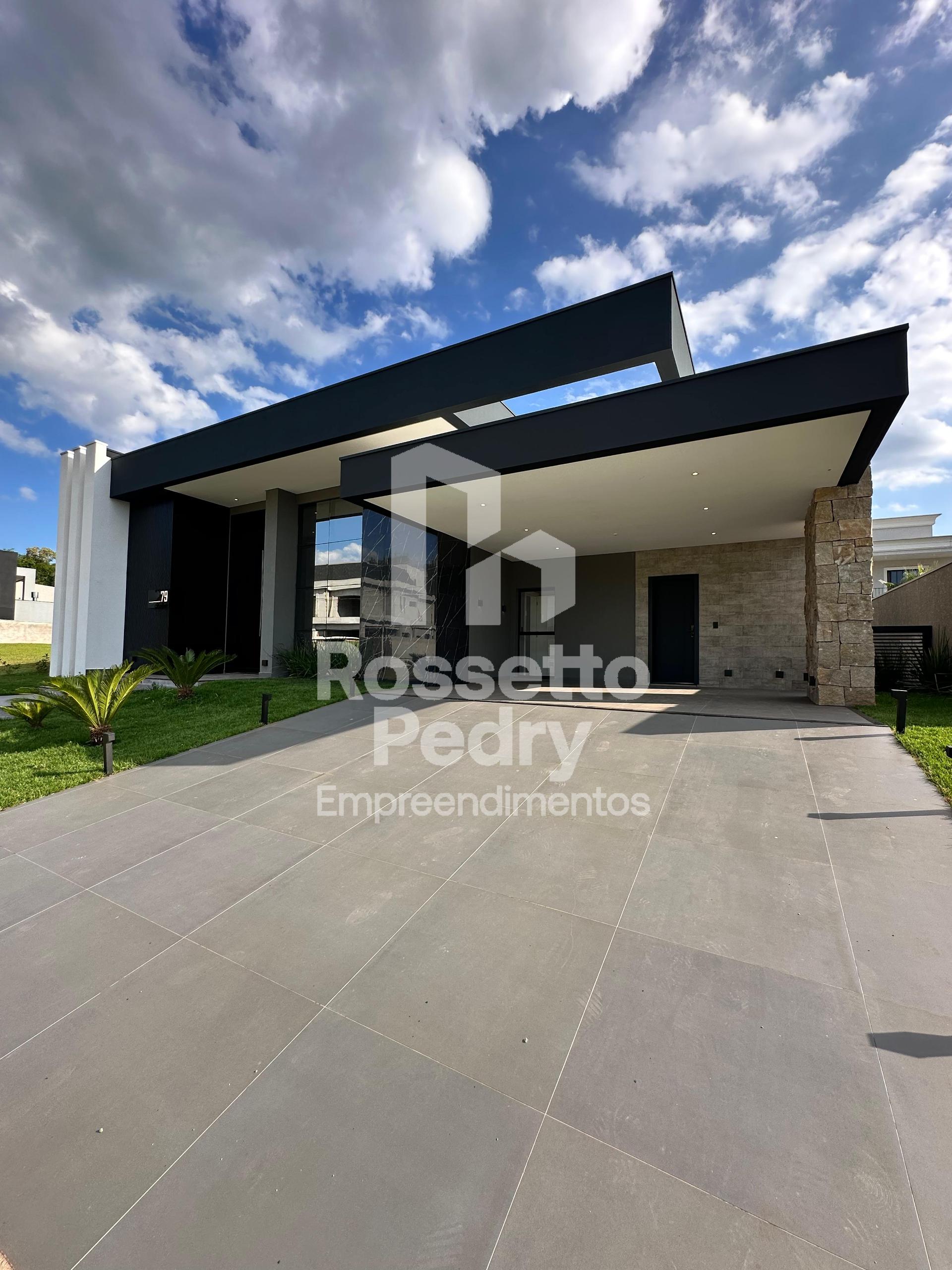 CASA TERREA NOVA COM 4 SUÍTES, ALTO PADRÃO À VENDA NO CONDOMÍN...