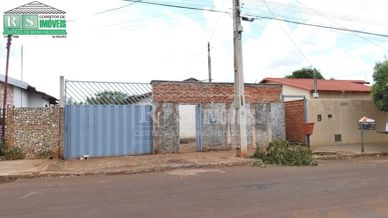 Casa à venda, com terreno de 497,00m2 ALTO DA SERRA, GOIATUBA - GO