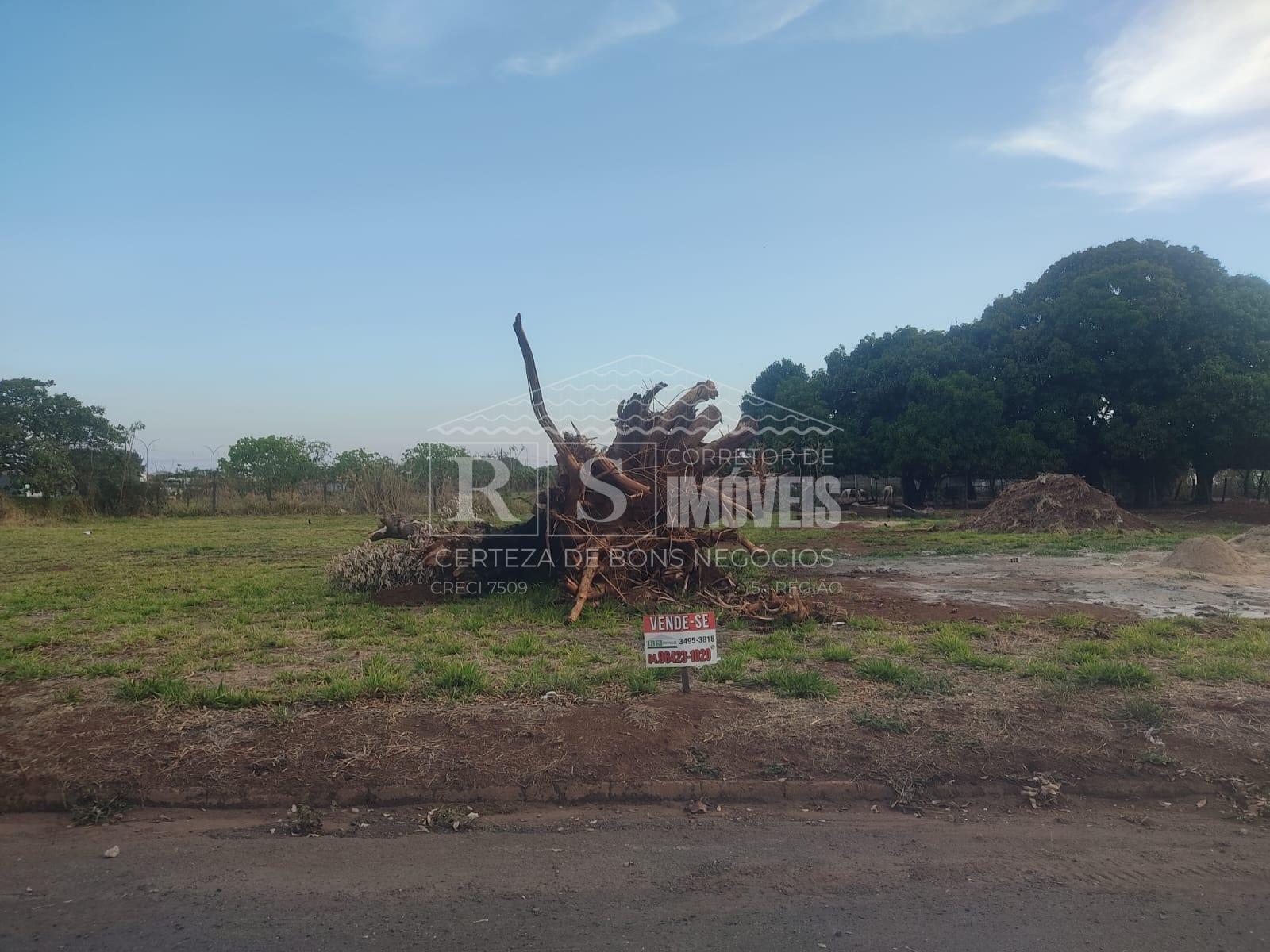 Terreno á Venda - Setor Oeste, documentação tudo ok, Metragem de 15 x 40