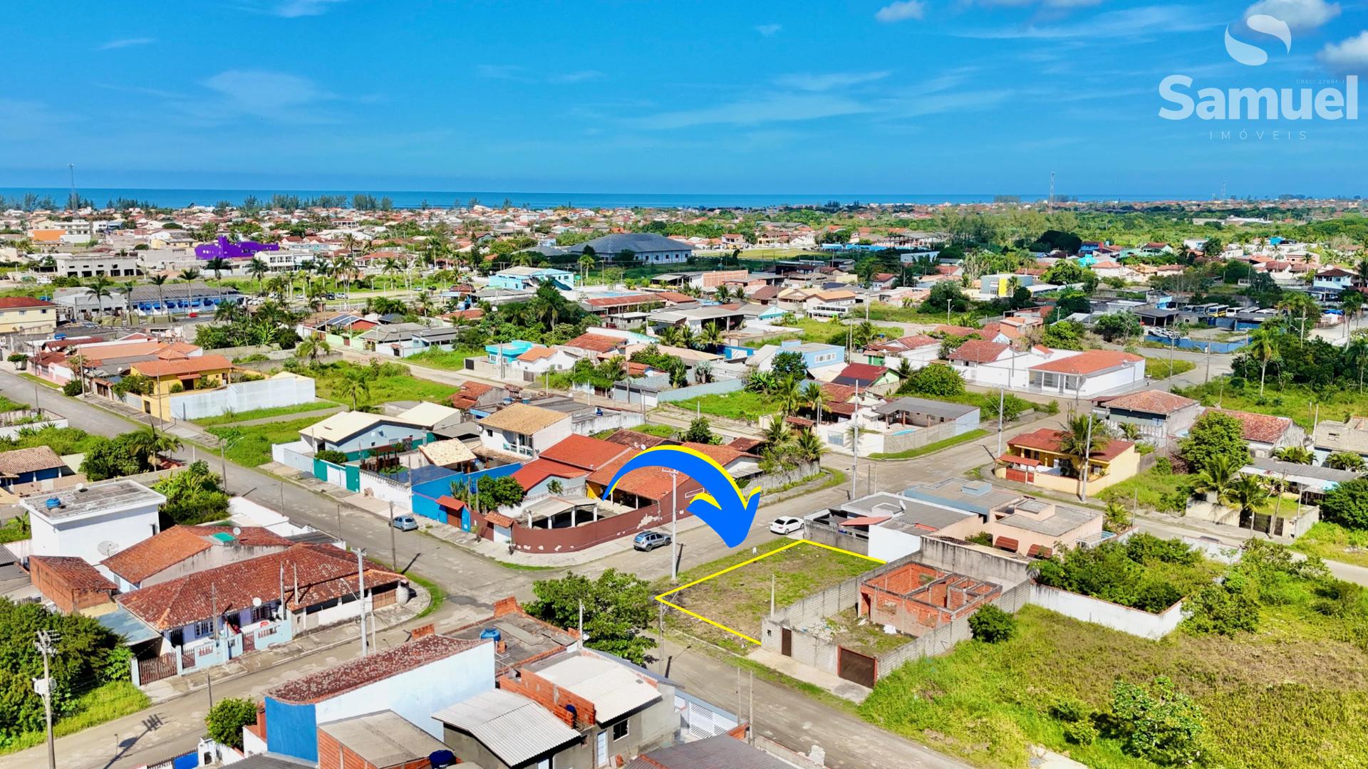 Terreno acima do nível da rua, com licença, projeto aprovado e...