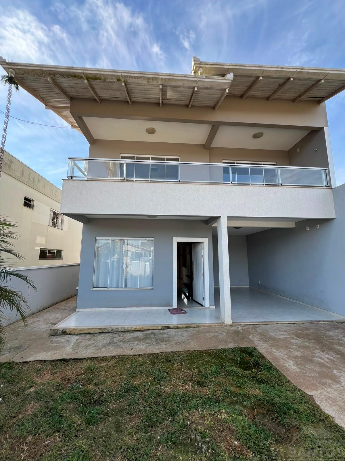 Sobrado com 3 dormitórios à venda, Vila Nova, Mafra/SC