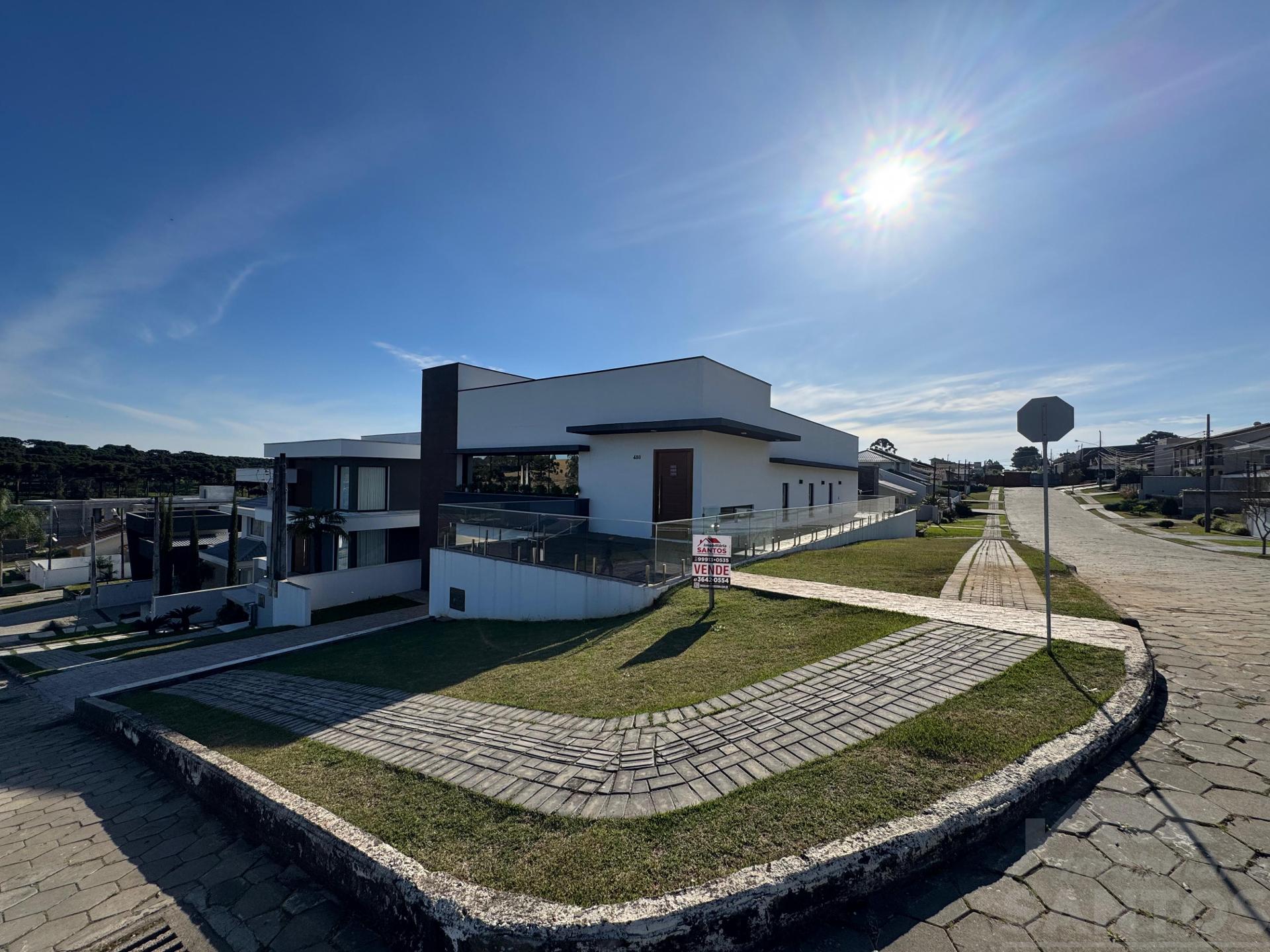 Casa à Venda no Jardim América em Mafra/SC com 3 Quartos e Suíte