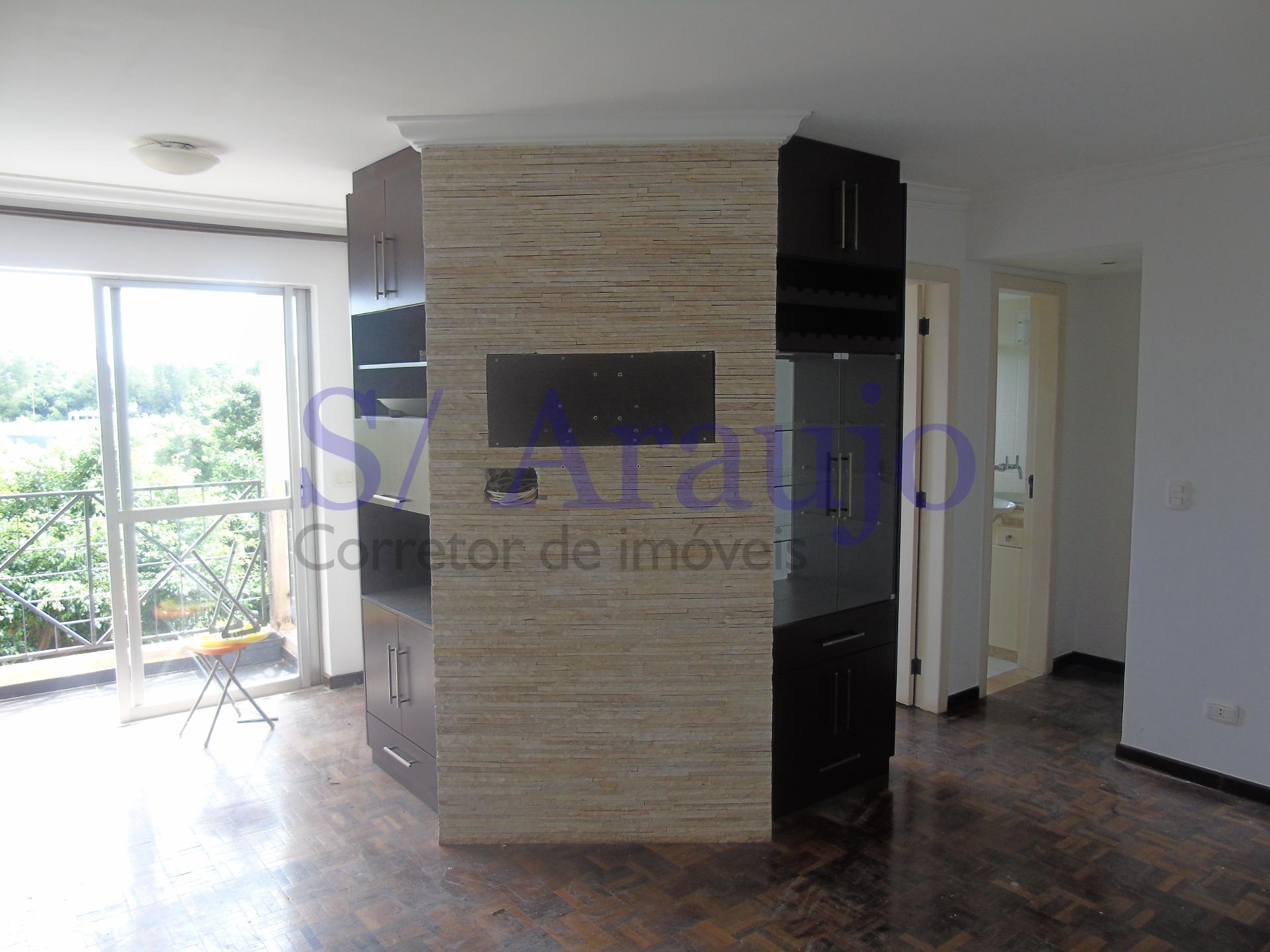APARTAMENTO SEMI-MOBILIADO P  LOCAO CONDOMNIO MEGAVILA