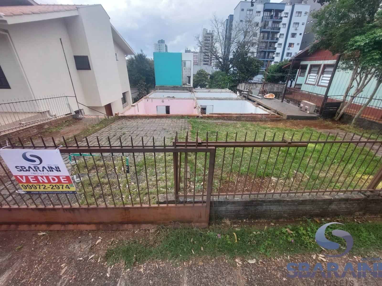 Terreno à venda no centro em Pato Branco.