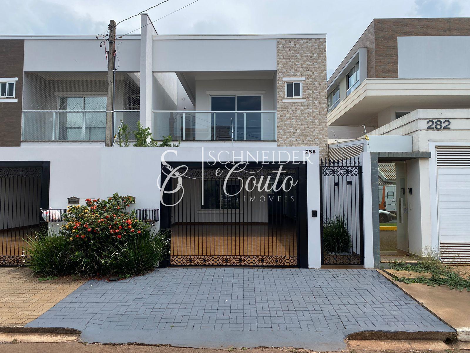 Sobrado localizado no Jardim Gisela, Loteamento Dullius