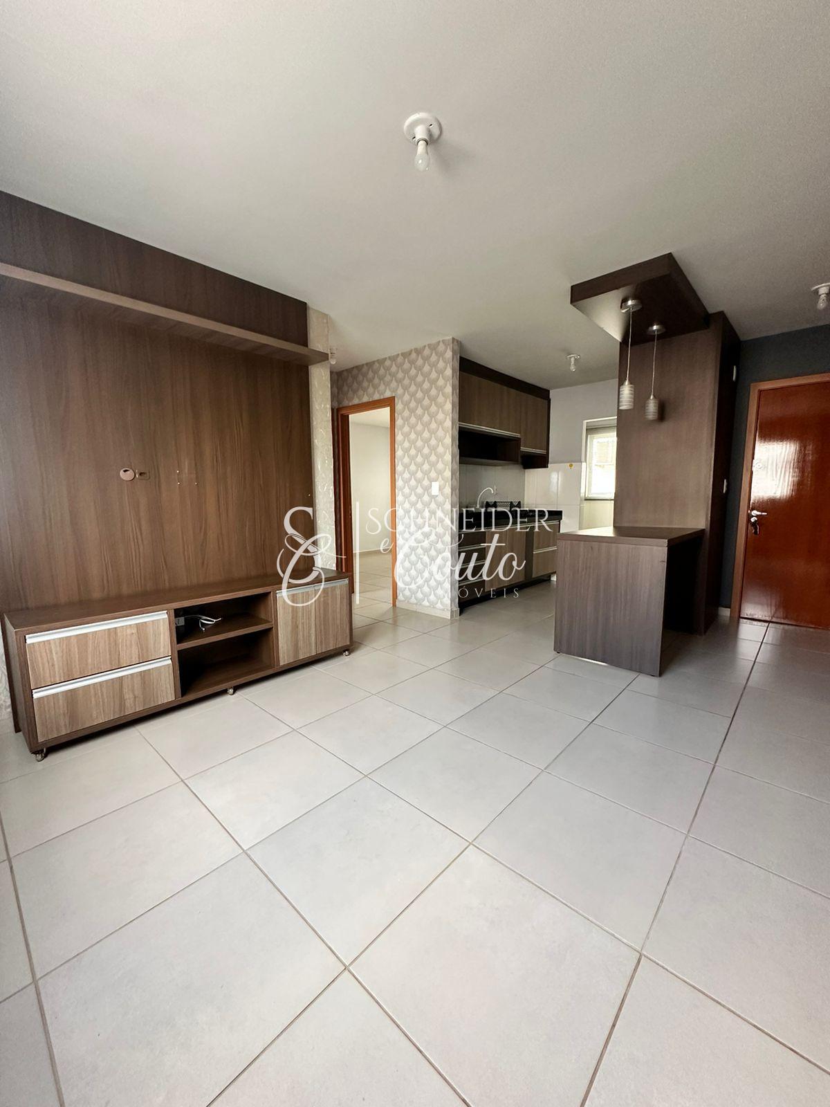 Apartamento Semi mobiliado localizado no Condomínio Flor da Ma...