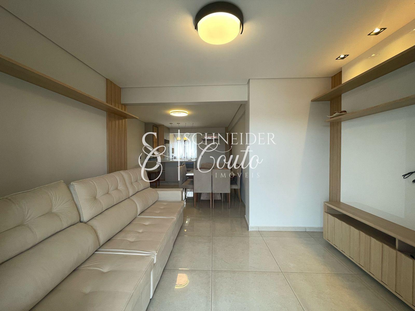 Apartamento inteiramente MOBILIADO localizado no Centro