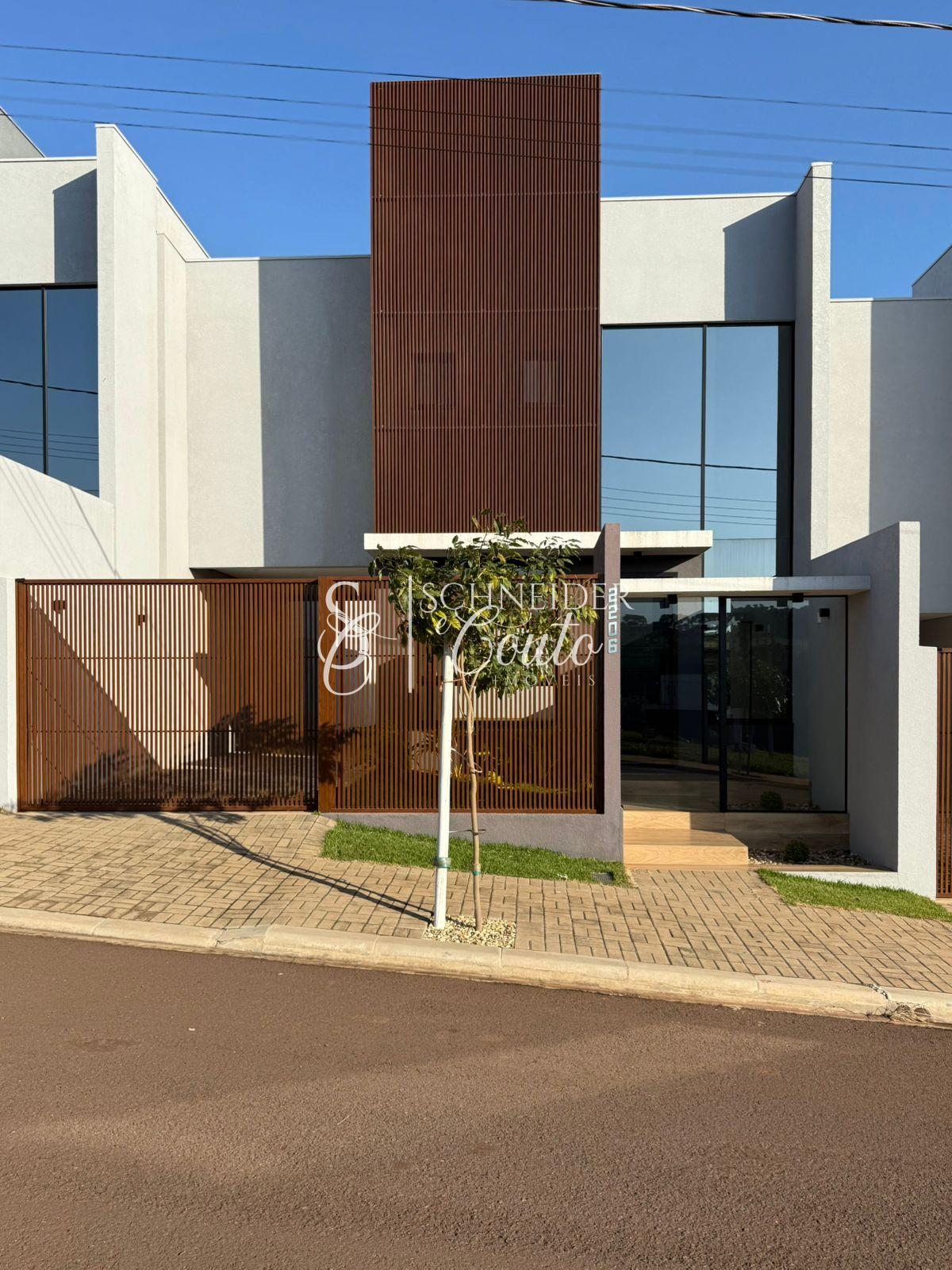 SOBRADO a? Venda na Vila Becker com garagem vazada e ampla sob...