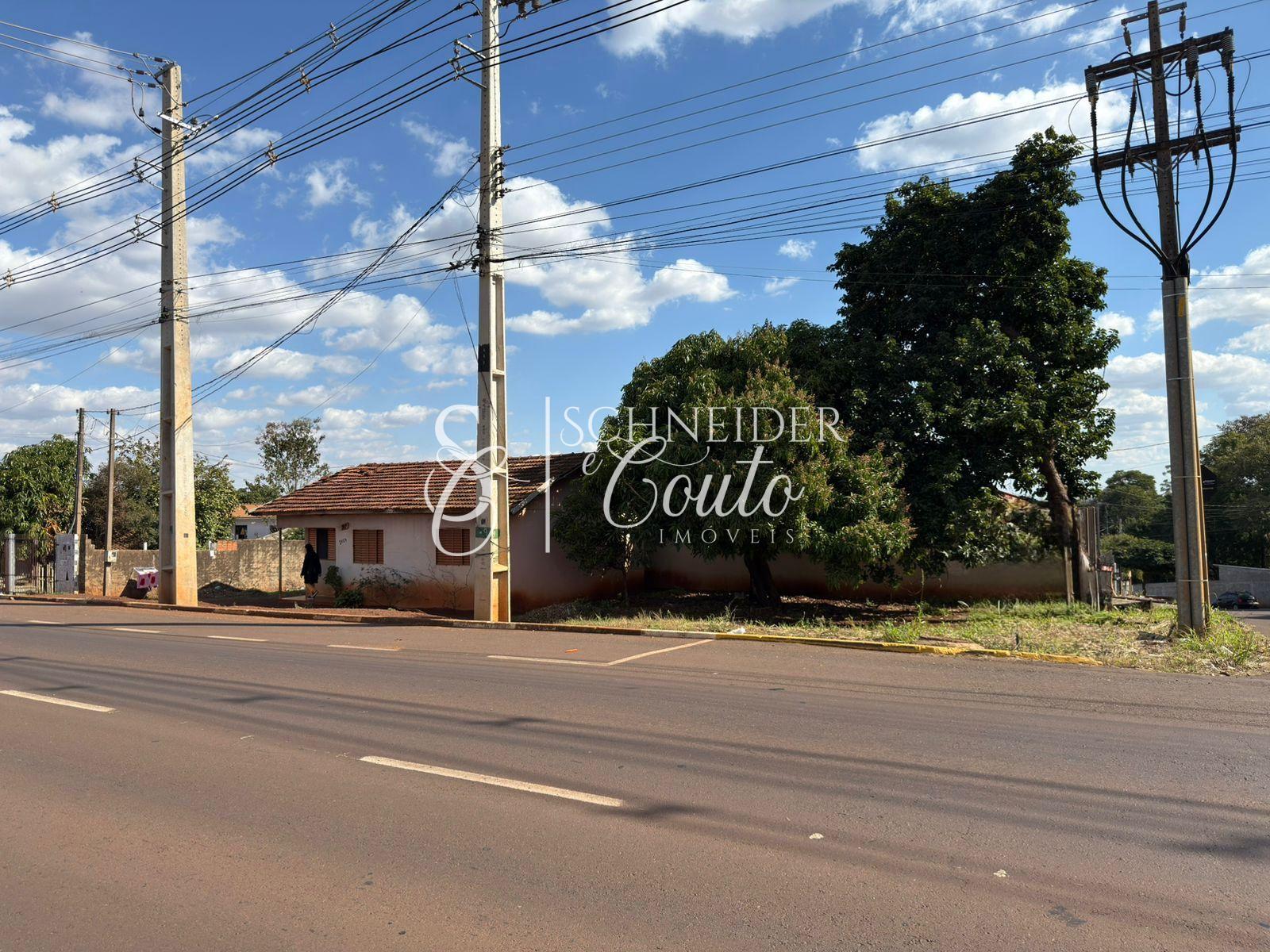 Terreno de ESQUINA localizado na Avenida Ministro Cirne Lima