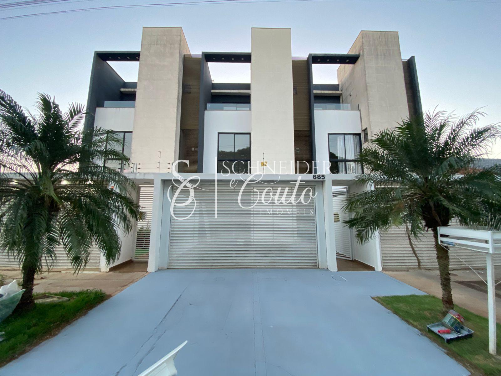 Sobrado SEMI MOBILIADO localizado no Jardim Gisela