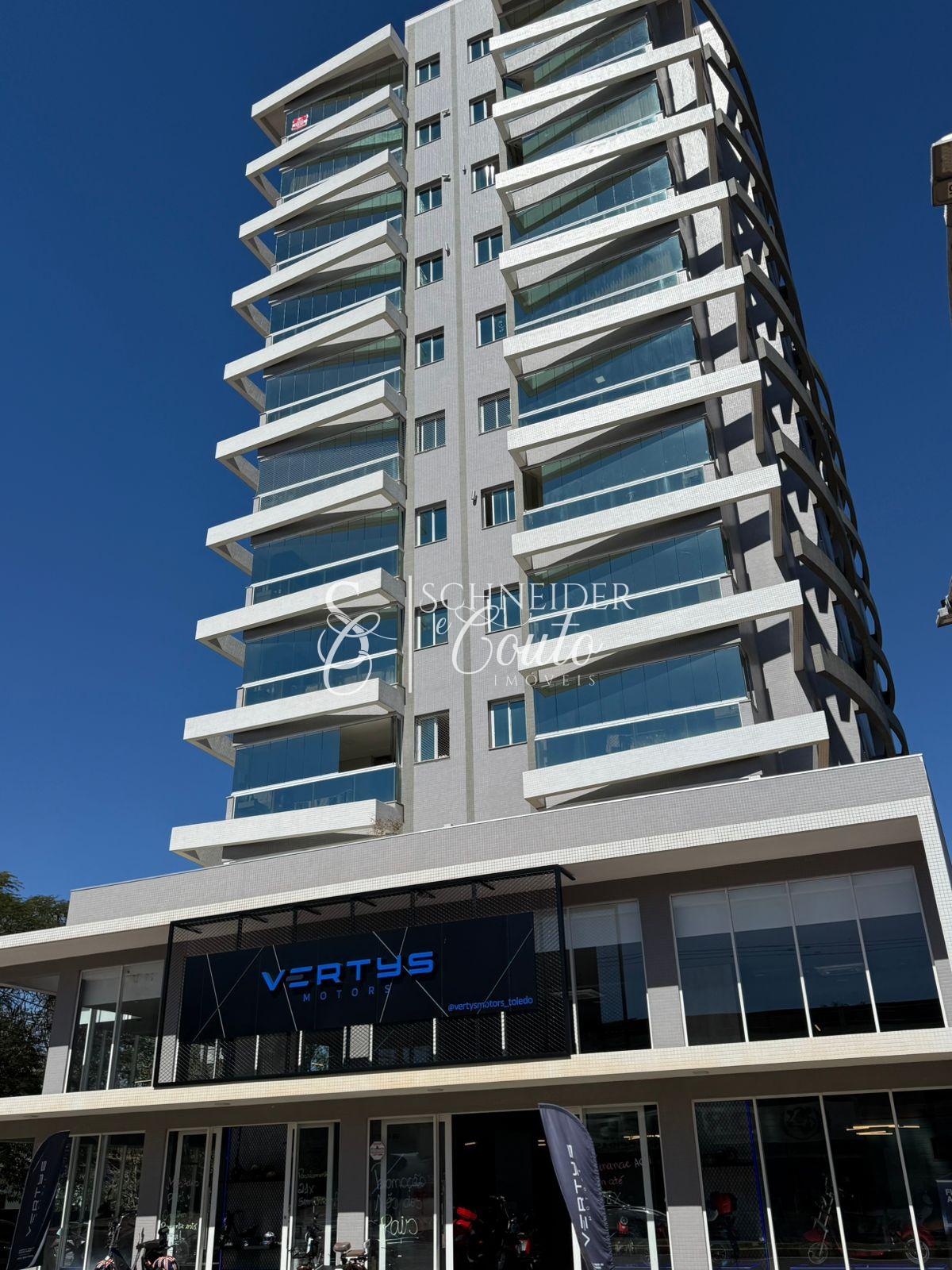 Apartamento NOVO localizado no Centro, Edifício Ecovillage