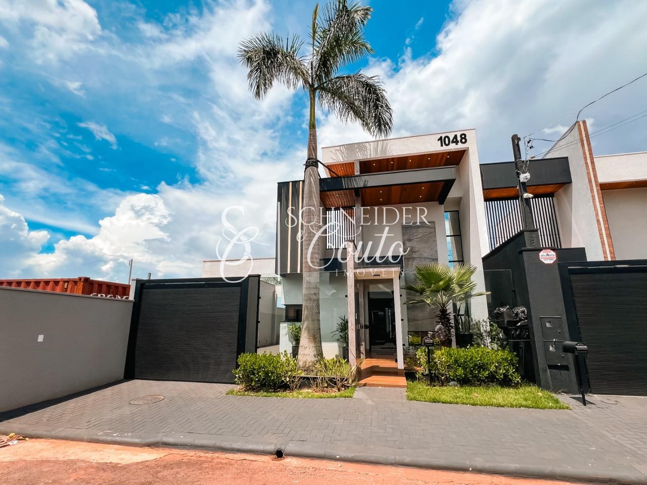 Casa SEMI MOBILIADA com PISCINA localizada no Jardim Gisela.