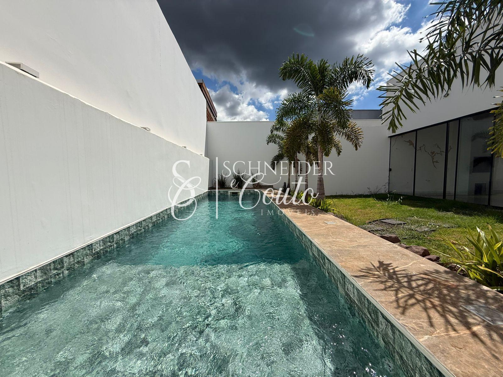 Casa sozinha o terreno, localizada no Jardim Coopagro, Loteame...