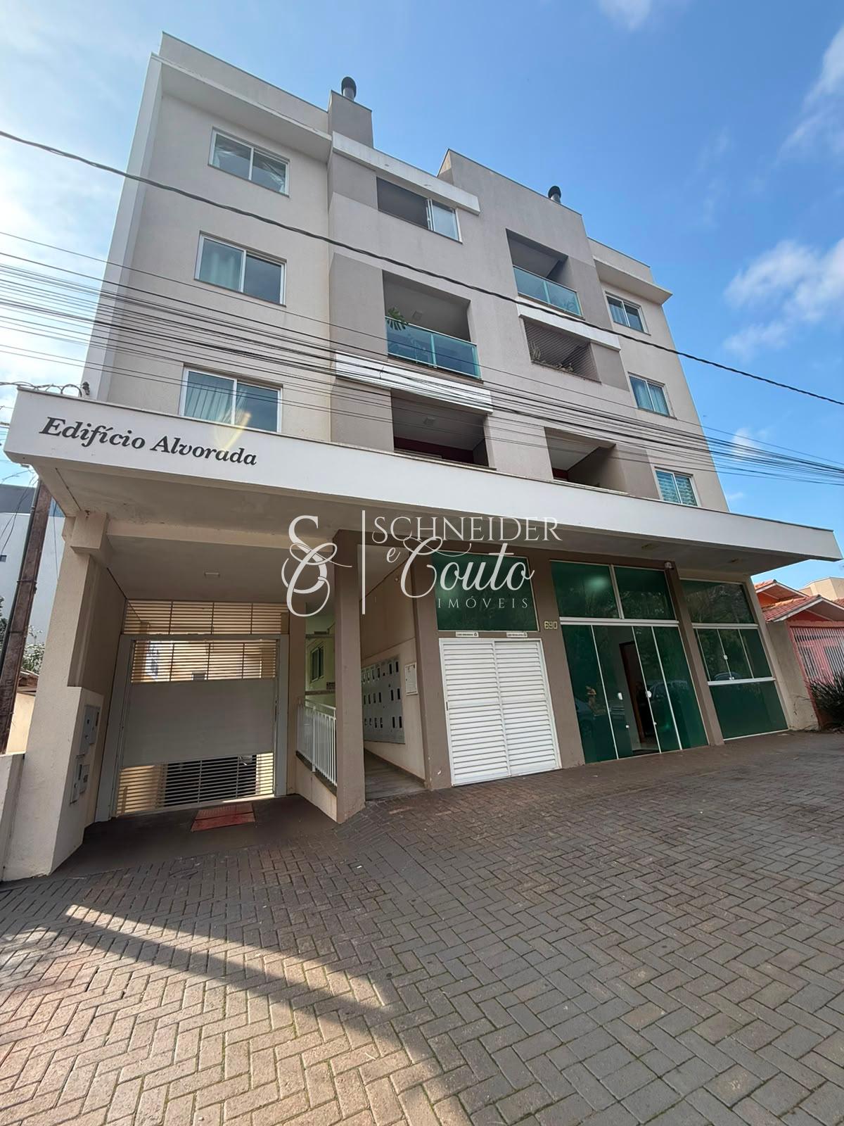 Apartamento localizado no Jardim Santa Maria, Edifício Alvorada.
