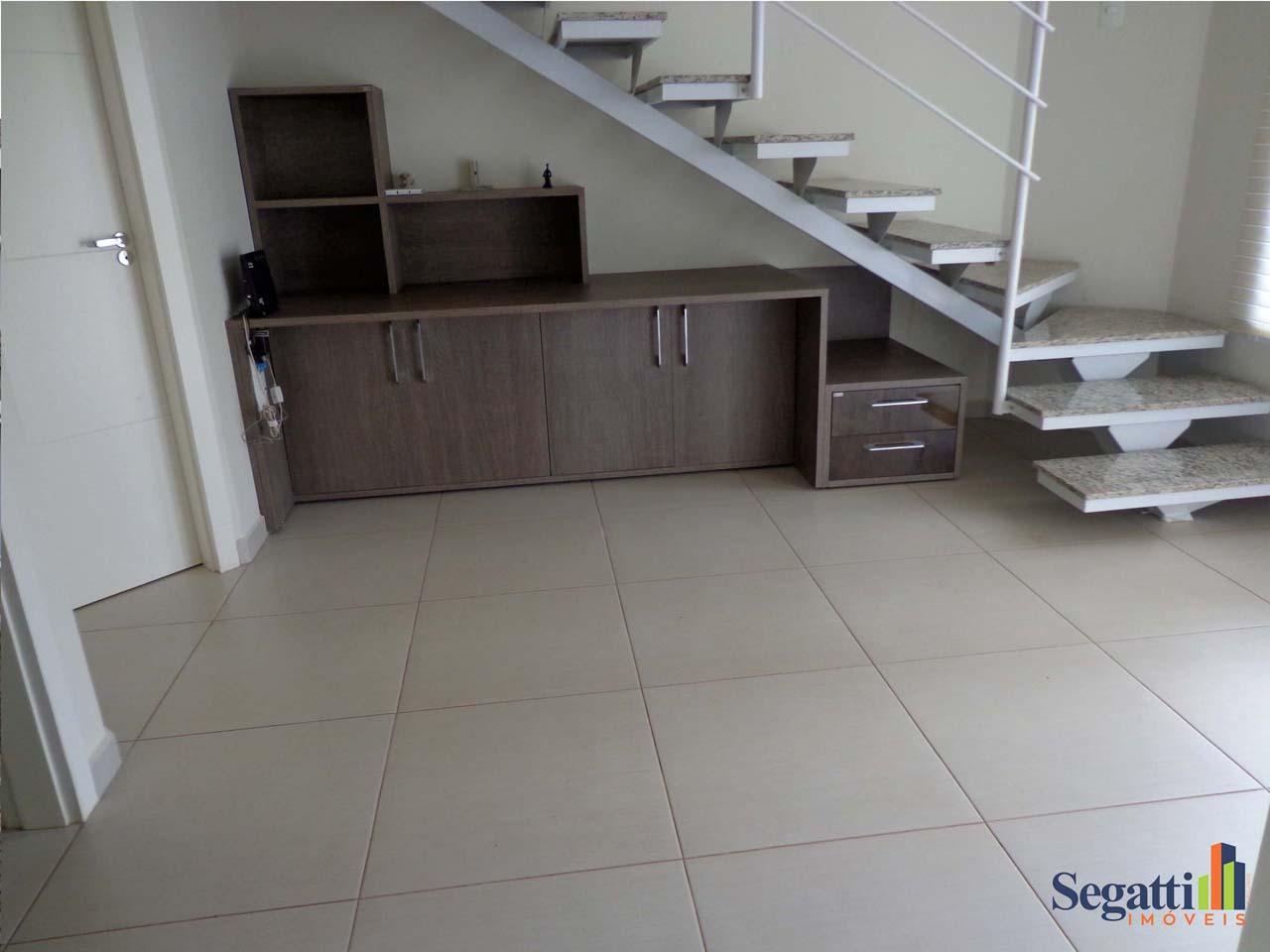 SOBRADO NO CONDOMÍNIO RESIDENCIAL  ALLEGRO