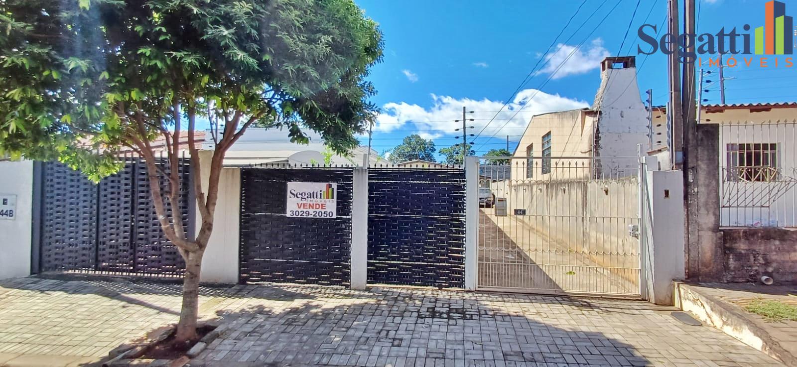 CASAS NO JARDIM ACARAY