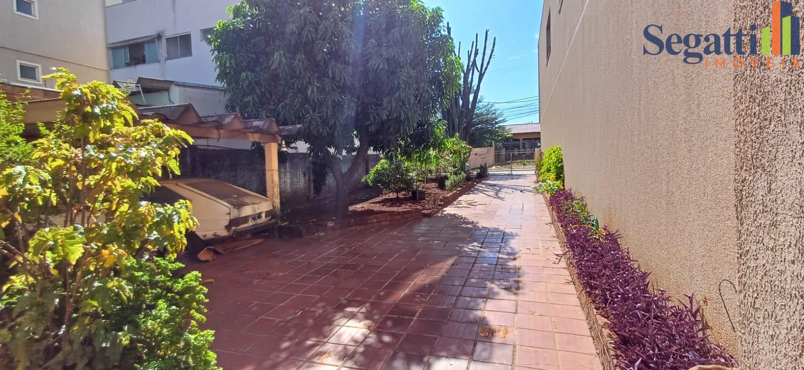 CASA NO BAIRRO MACARANÃ