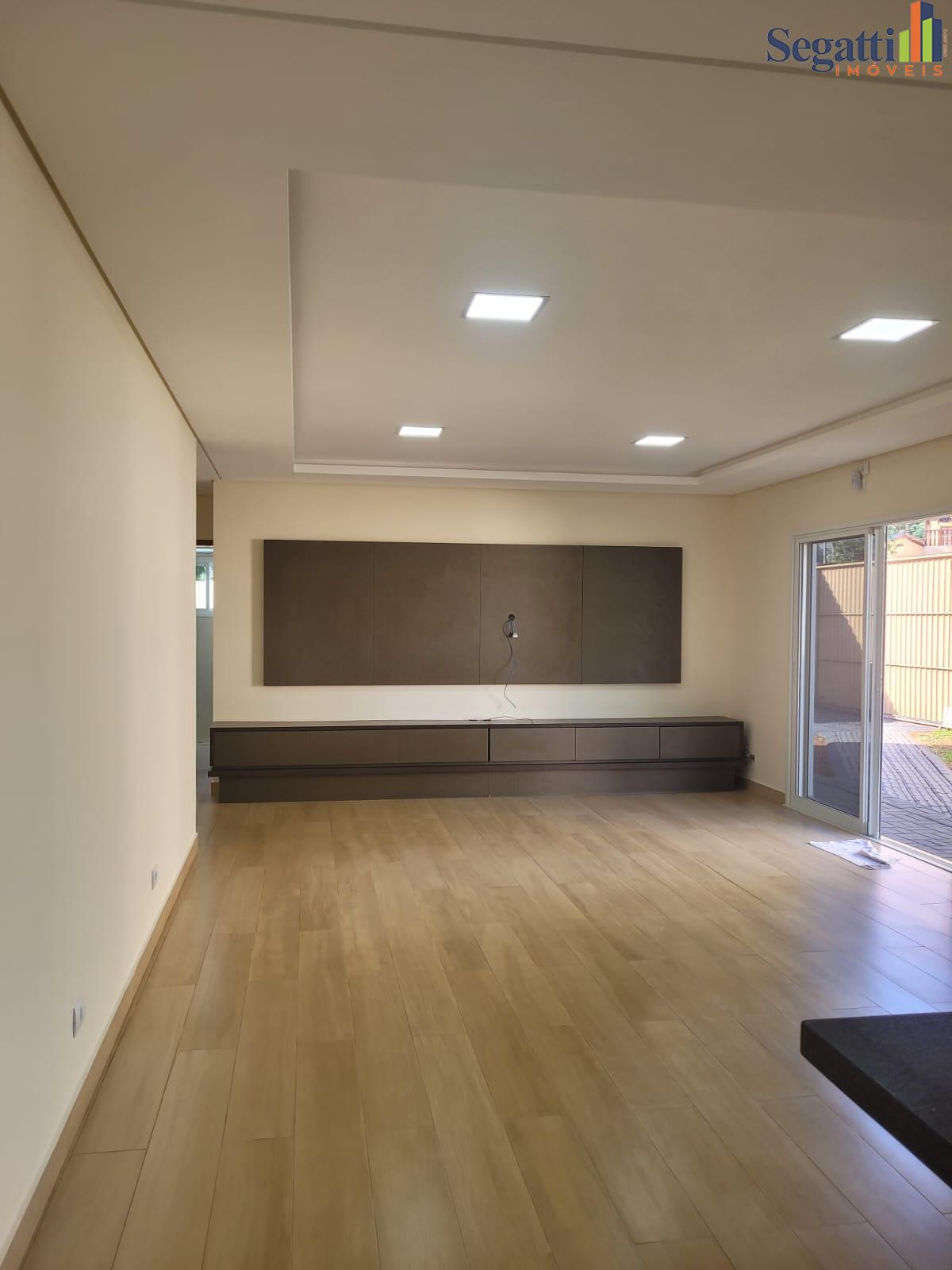 CASA SEMI MOBILIADA NA VILA YOLANDA