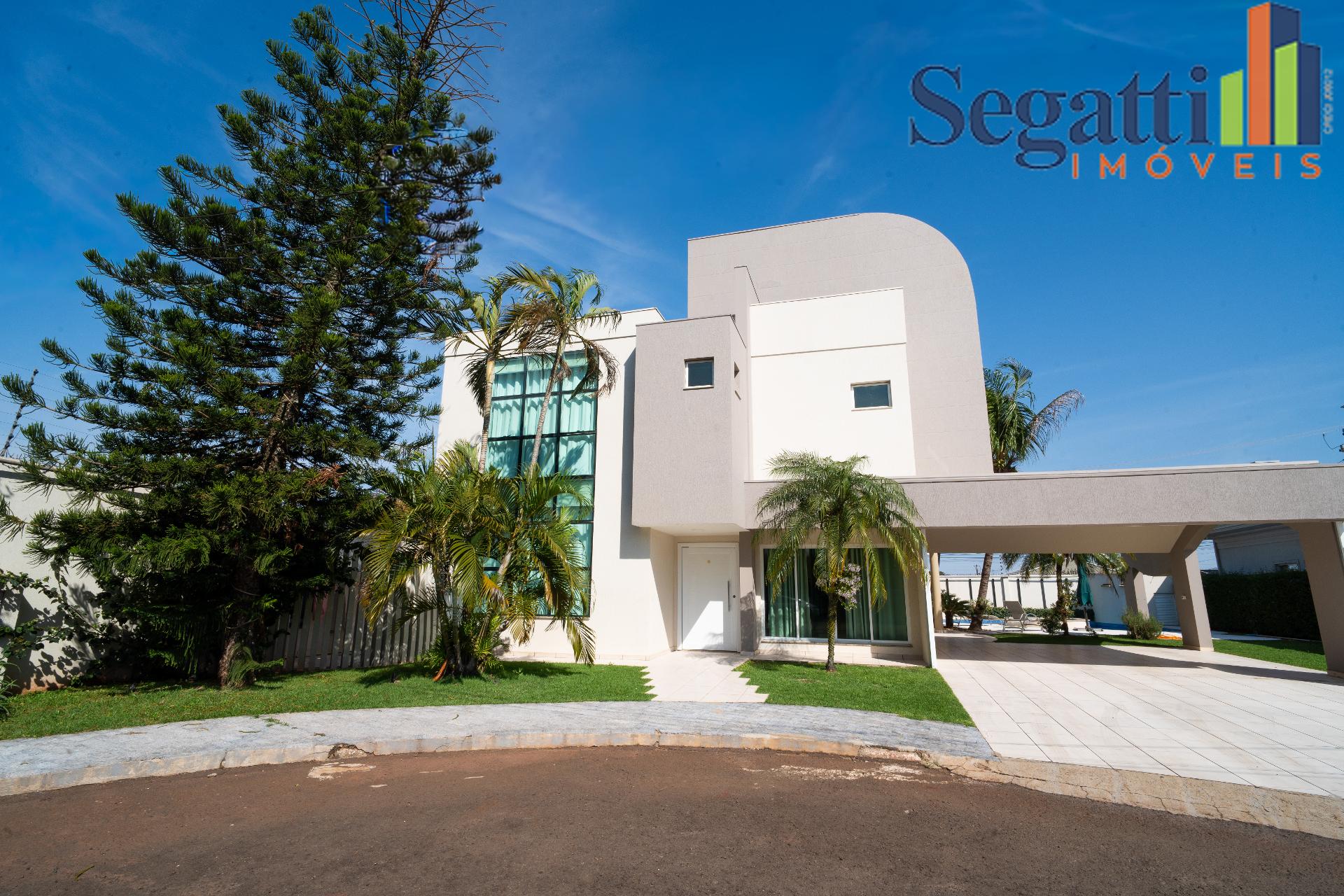 SOBRADO NO CONDOMÍNIO RESIDENCIAL MARIA TEREZA