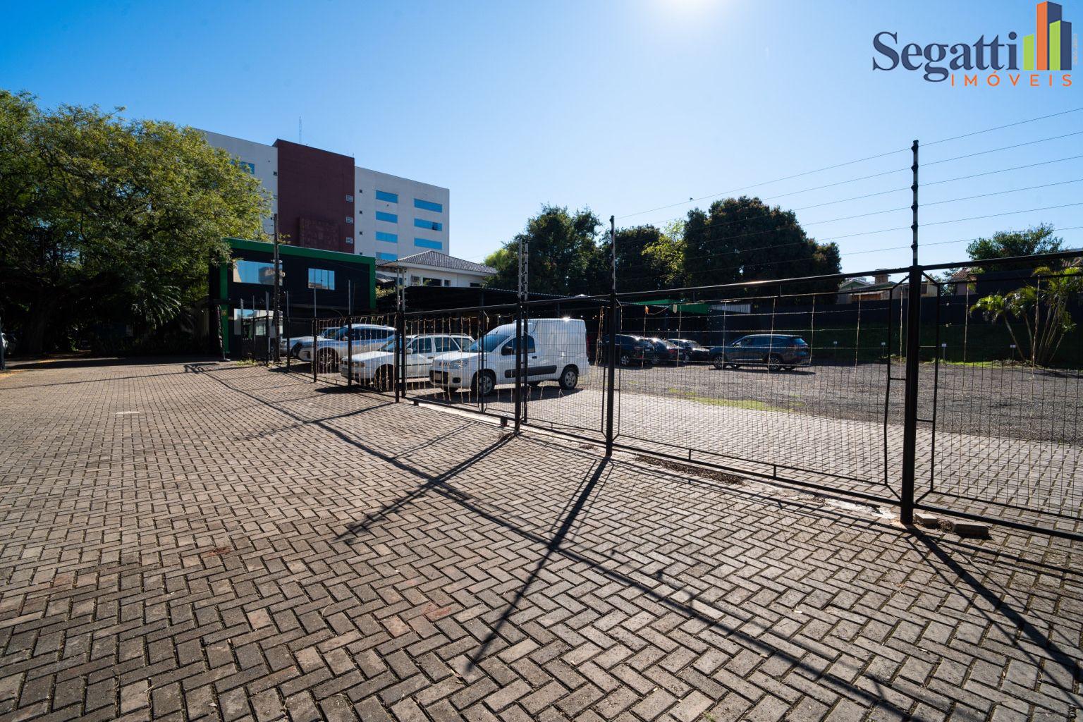 TERRENO NA AVENIDA PEDRO BASSO