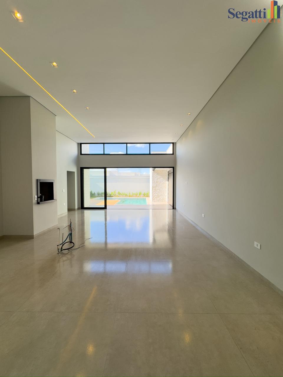 CASA TÉRREA NO CONDOMÍNIO ÁGUAS CLARAS