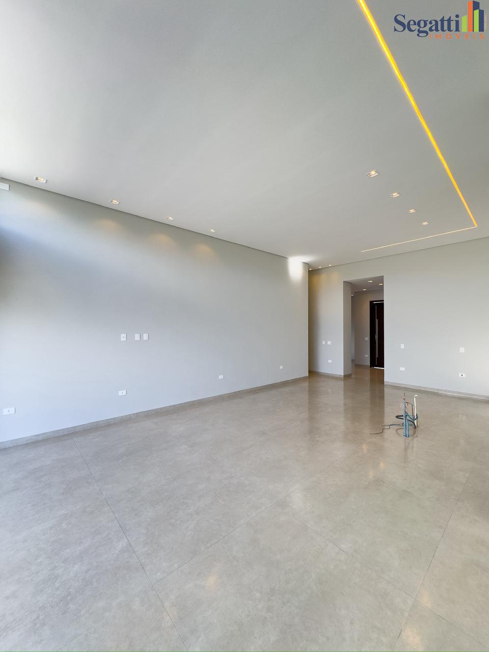 CASA TÉRREA NO CONDOMÍNIO ÁGUAS CLARAS
