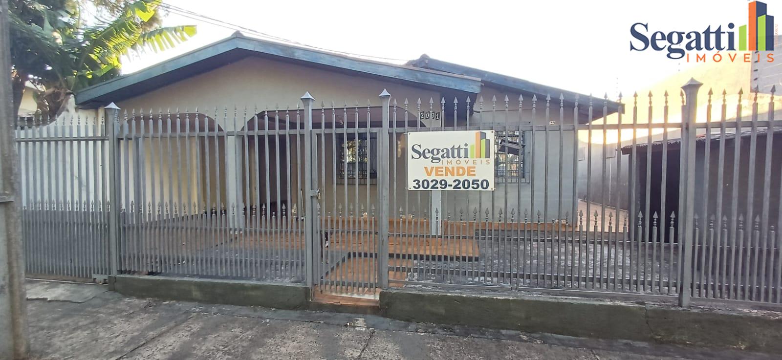 CASA NO JARDIM ALICE l